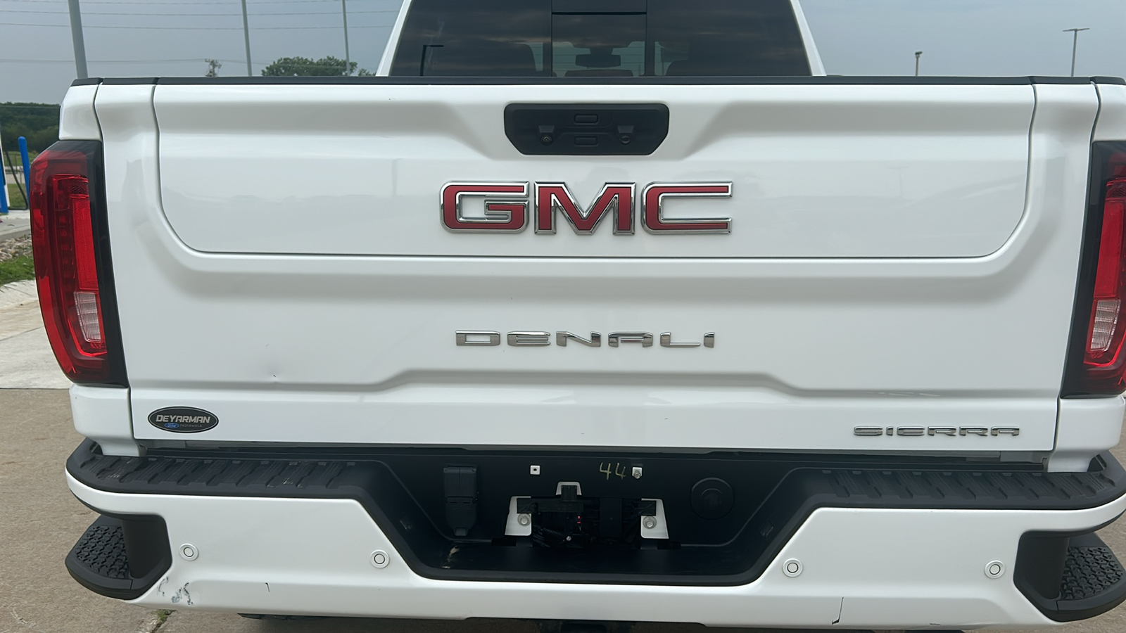 2022 GMC Sierra 2500HD Denali 22