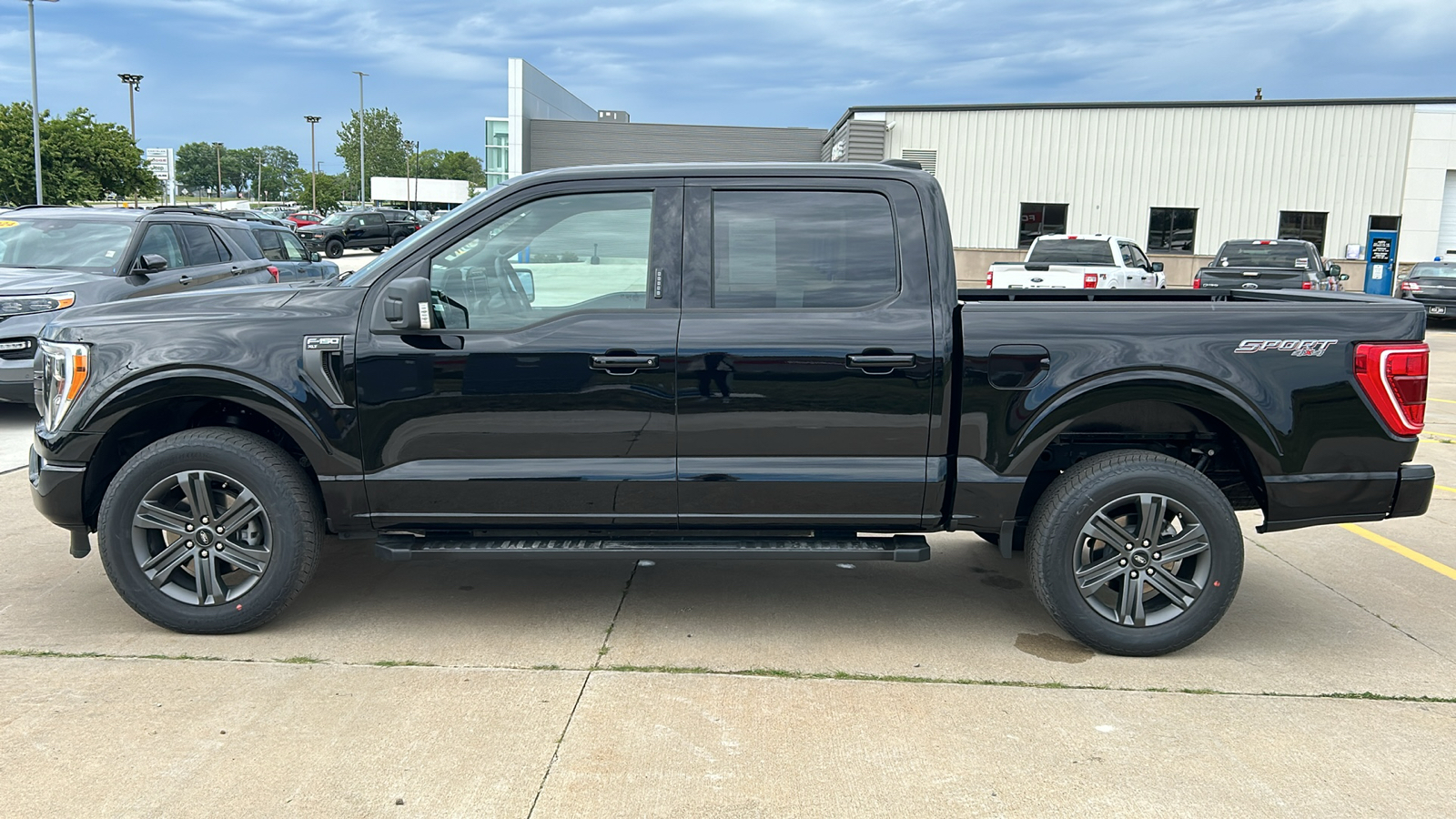 2023 Ford F-150 XLT 6