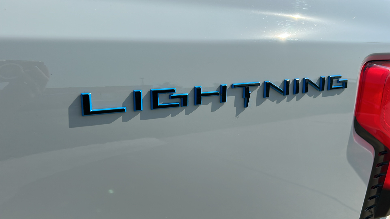 2023 Ford F-150 Lightning Platinum 11