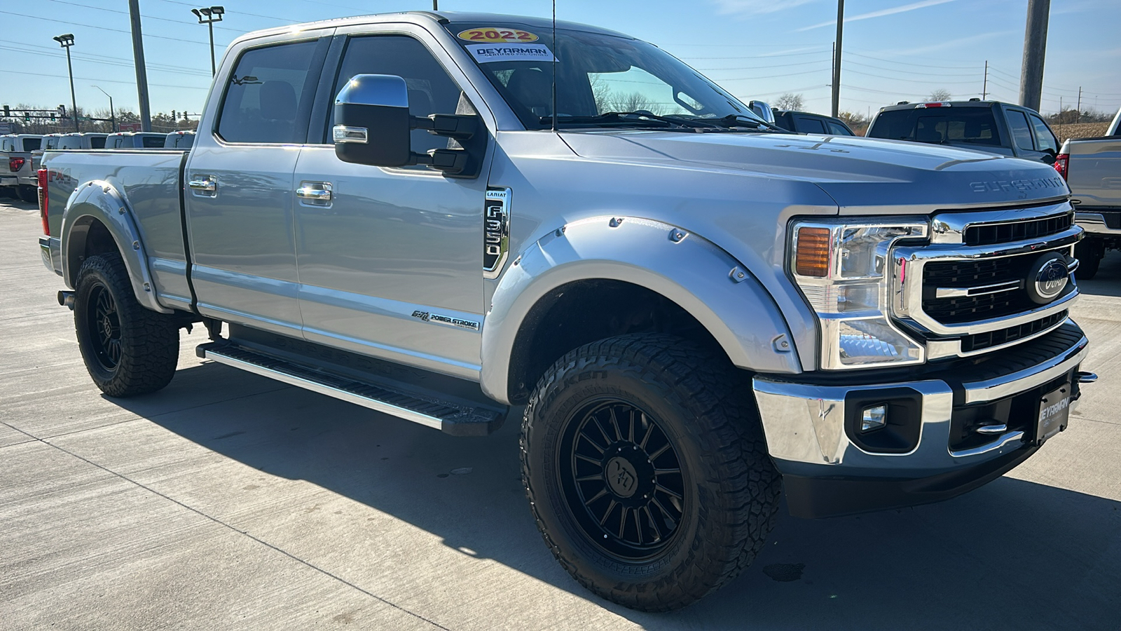 2022 Ford F-350SD Lariat 1