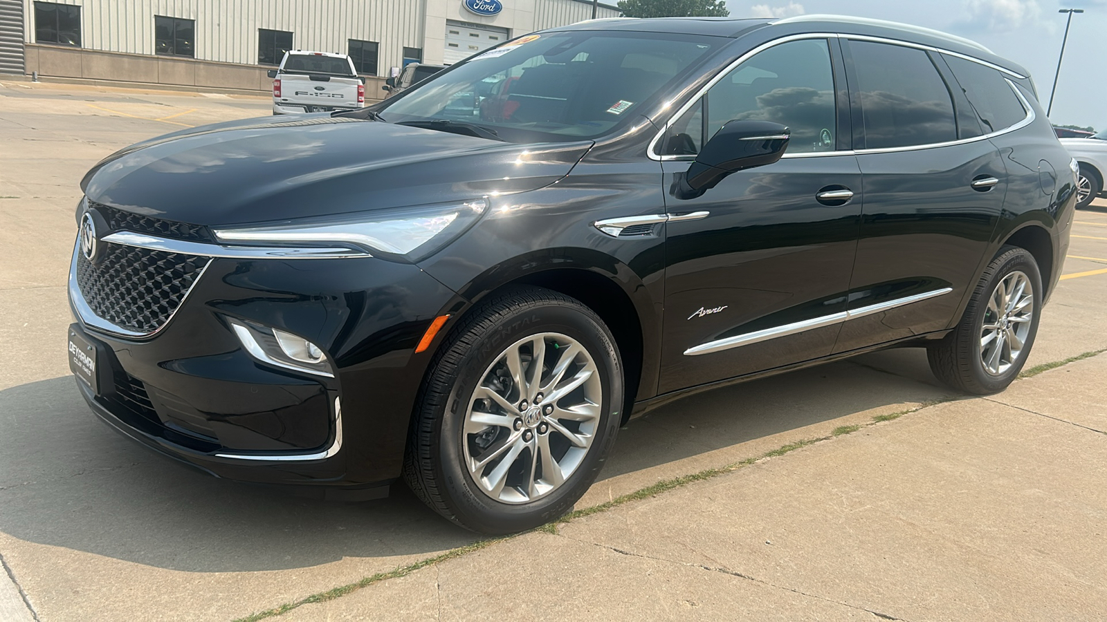 2024 Buick Enclave Avenir 8