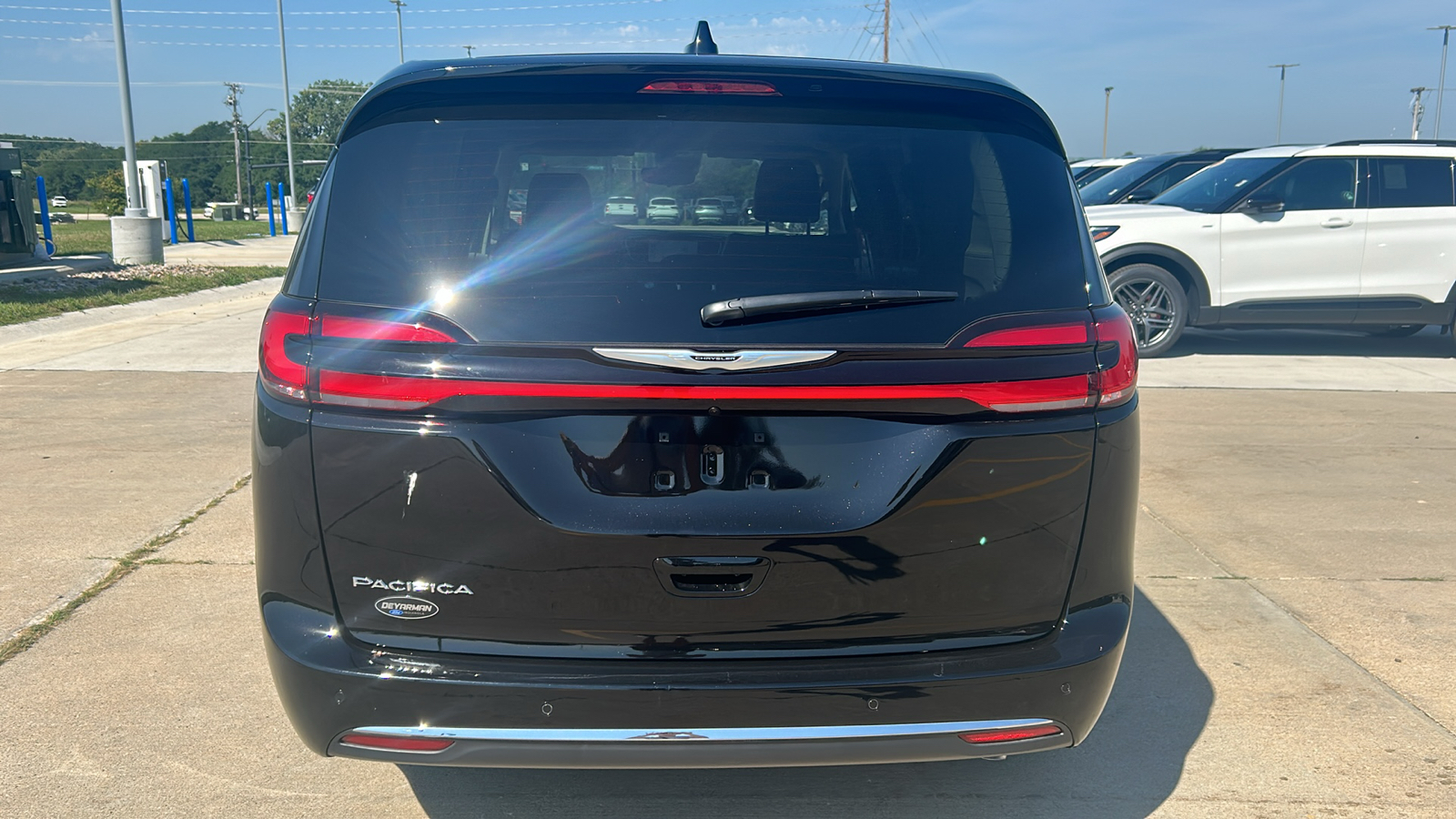 2024 Chrysler Pacifica Touring L 4