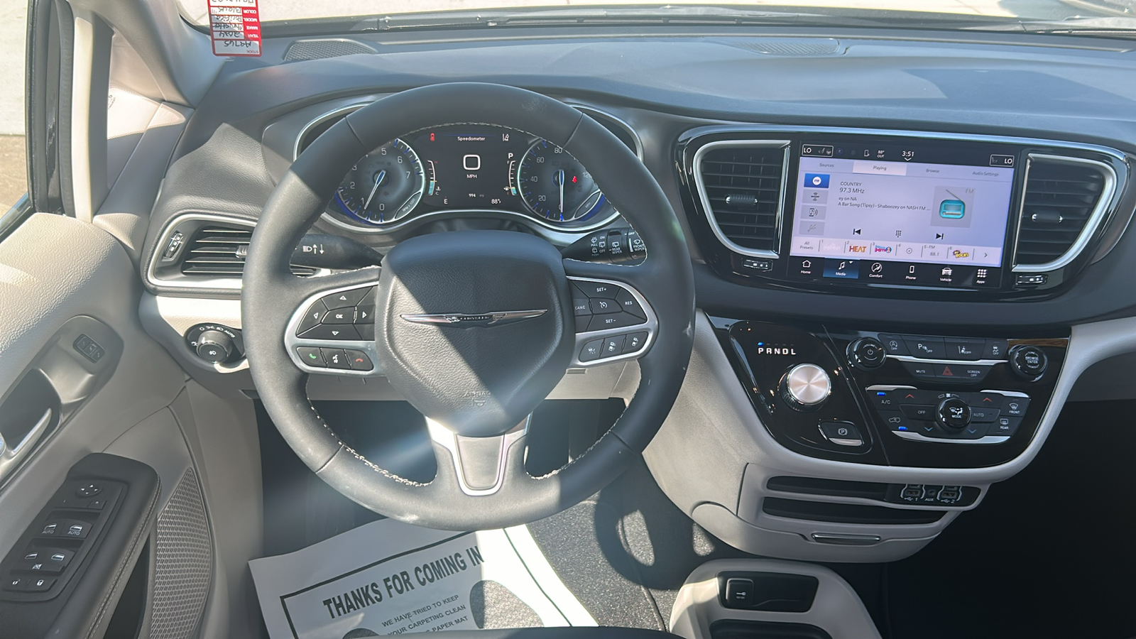 2024 Chrysler Pacifica Touring L 24