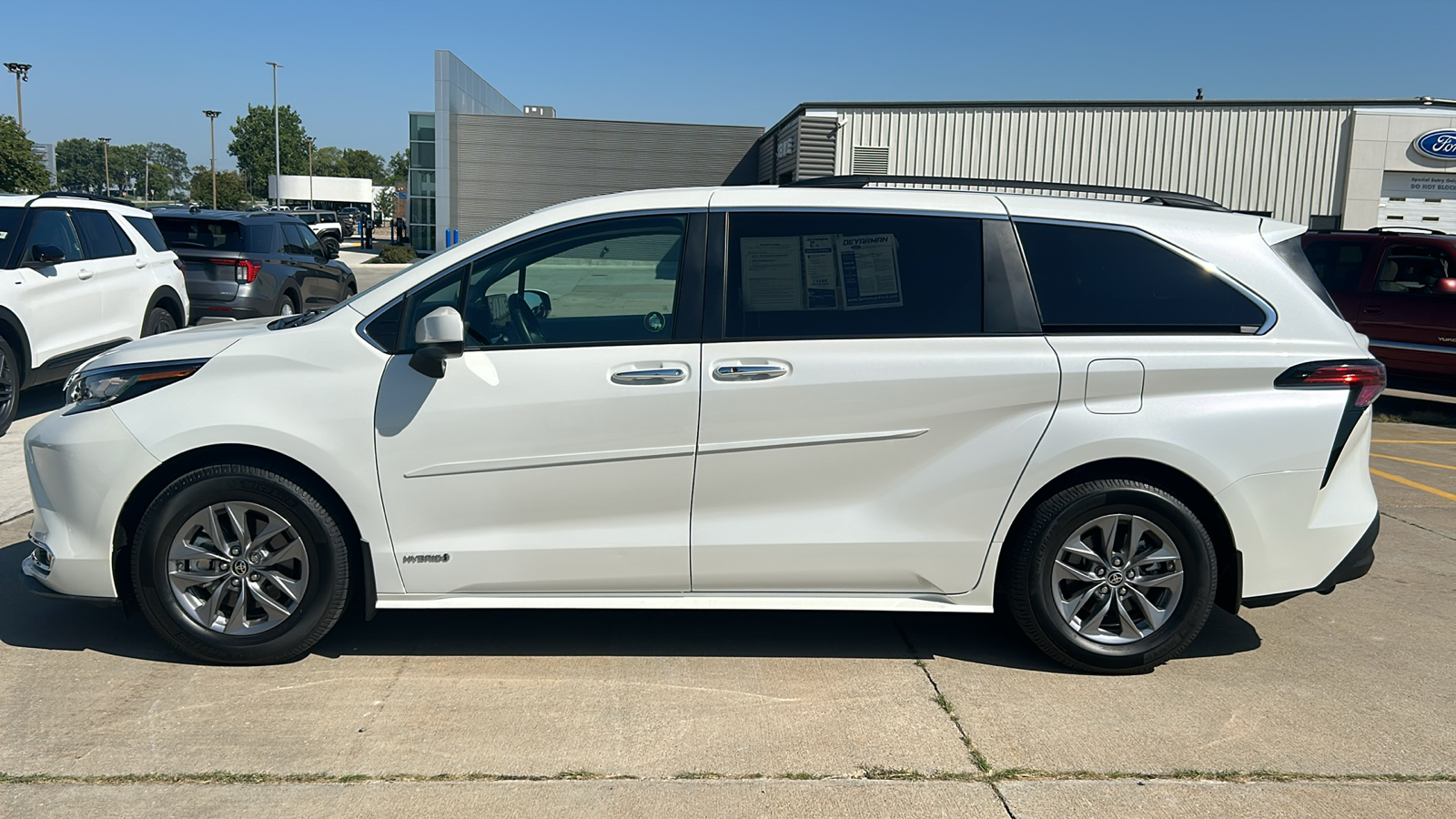 2021 Toyota Sienna XLE 6