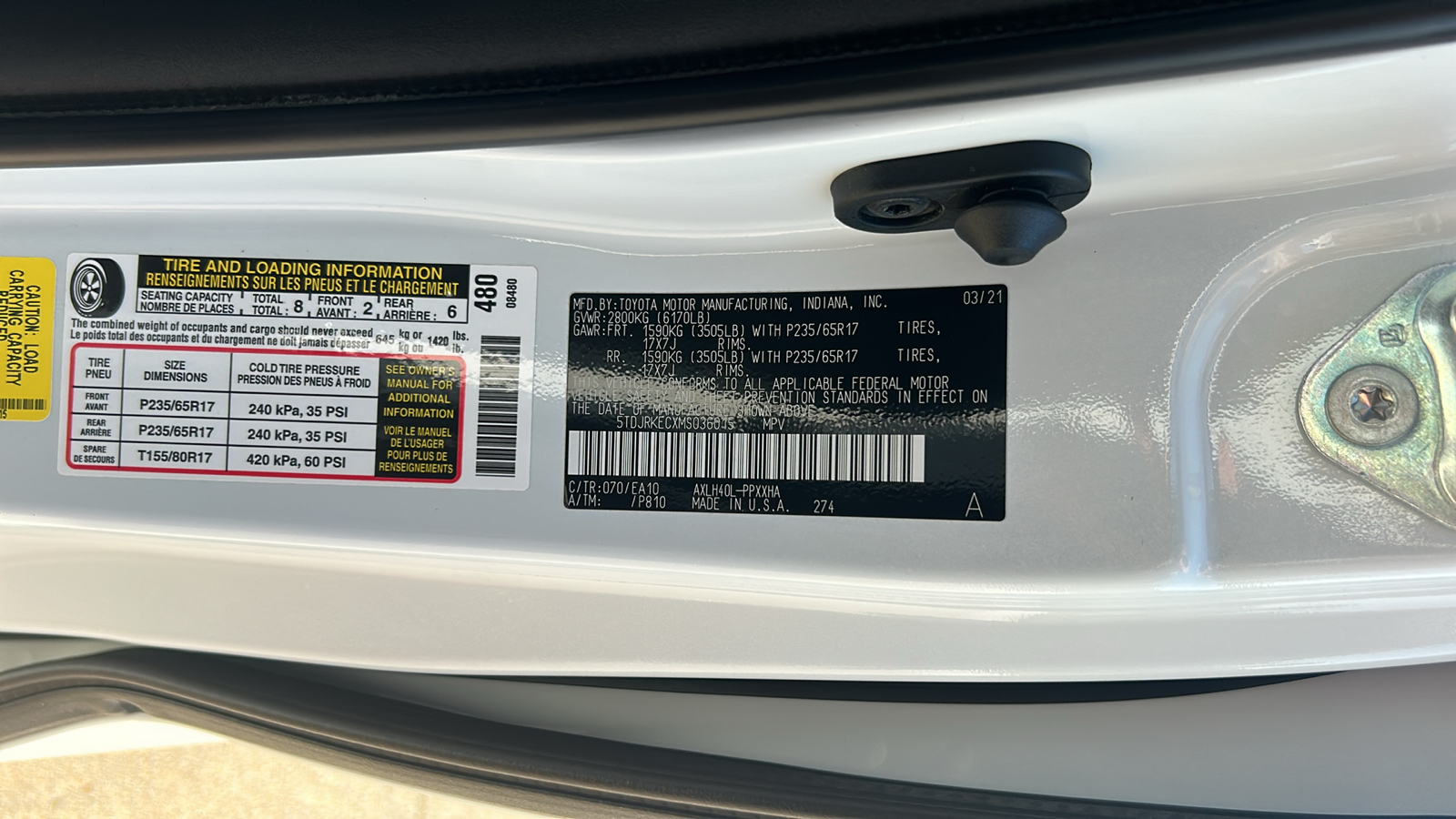 2021 Toyota Sienna XLE 30