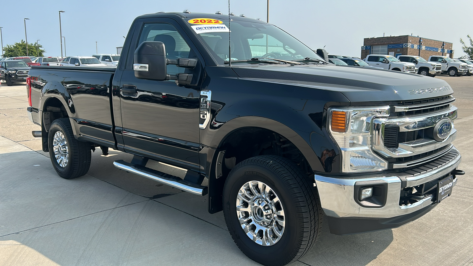 2022 Ford F-350SD XLT 1