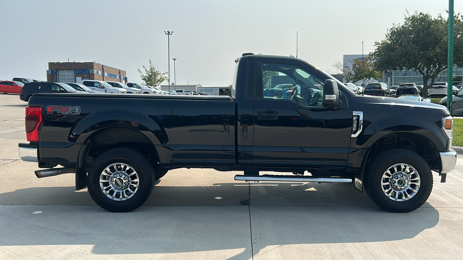 2022 Ford F-350SD XLT 2