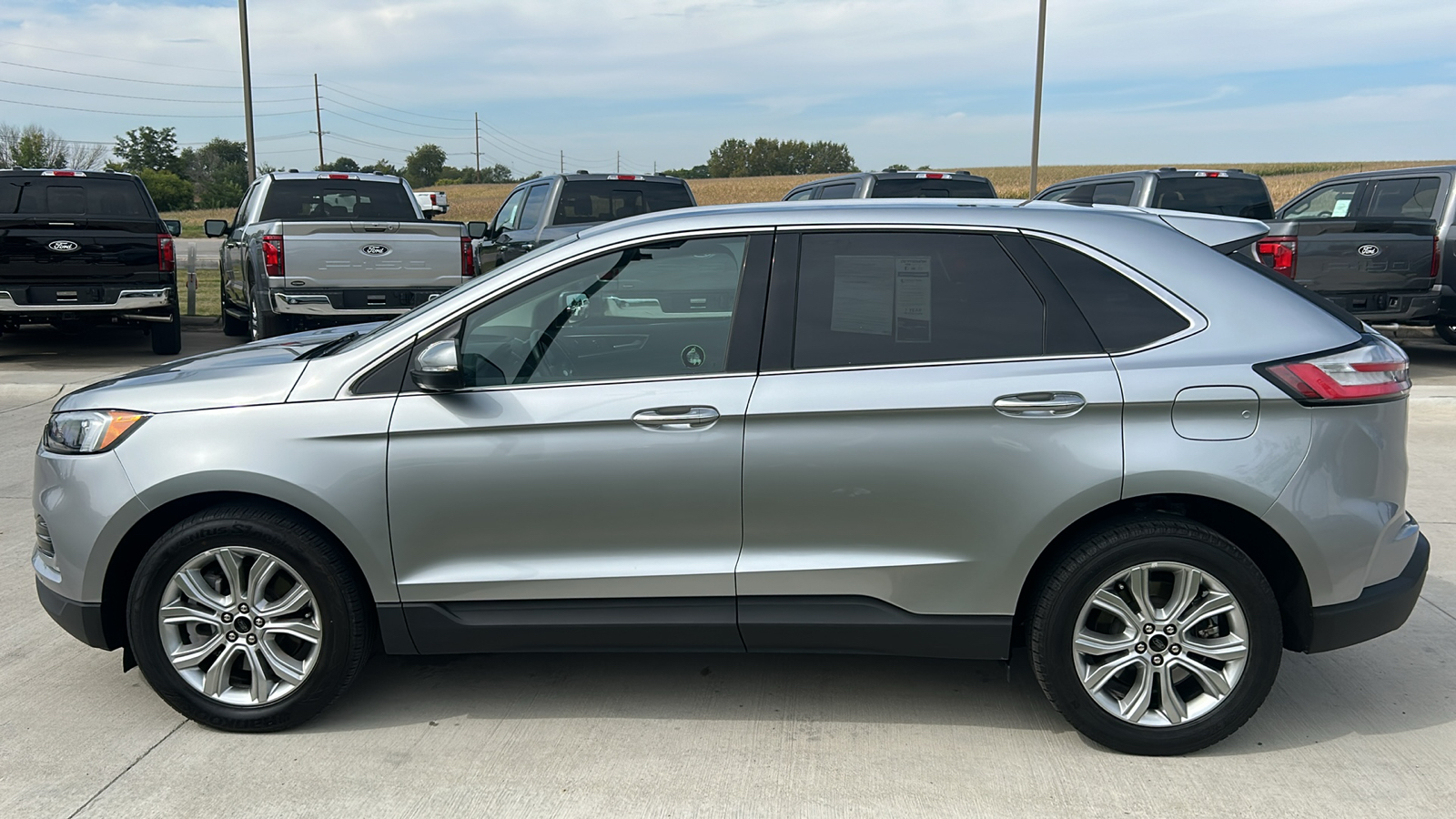 2023 Ford Edge Titanium 6