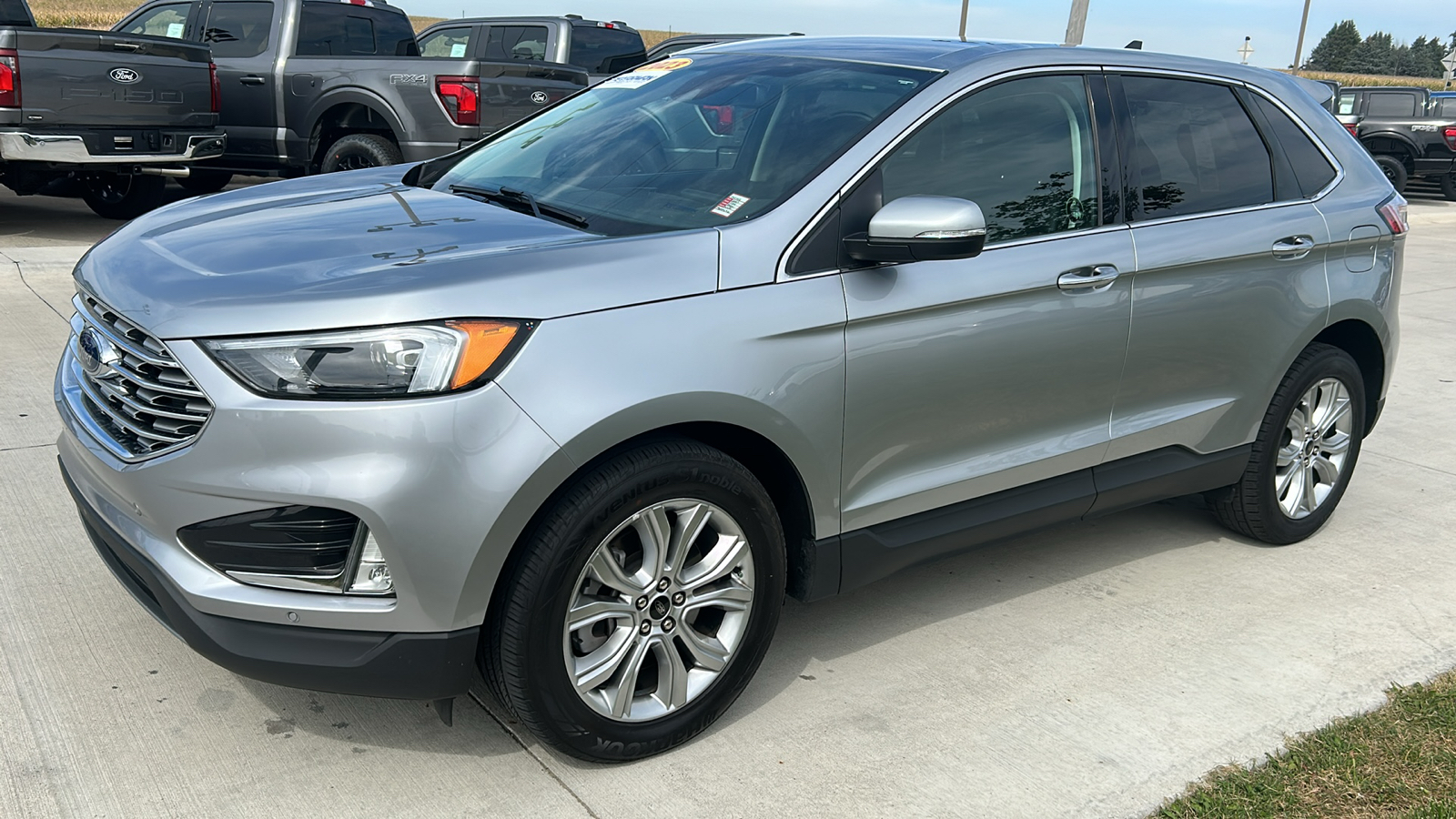 2023 Ford Edge Titanium 7