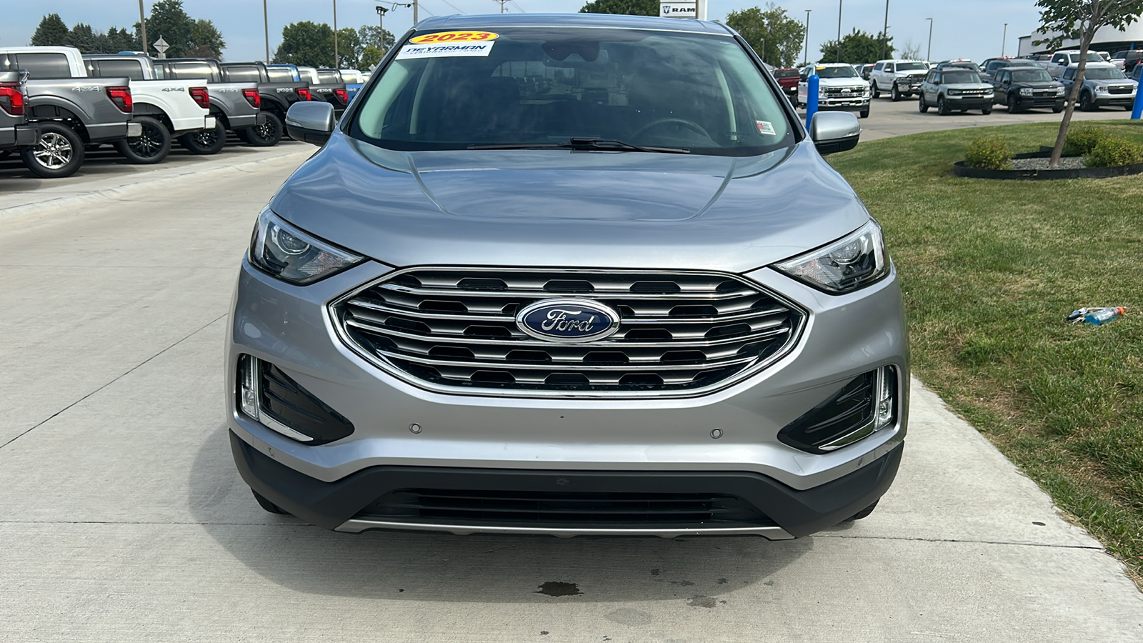 2023 Ford Edge Titanium 8