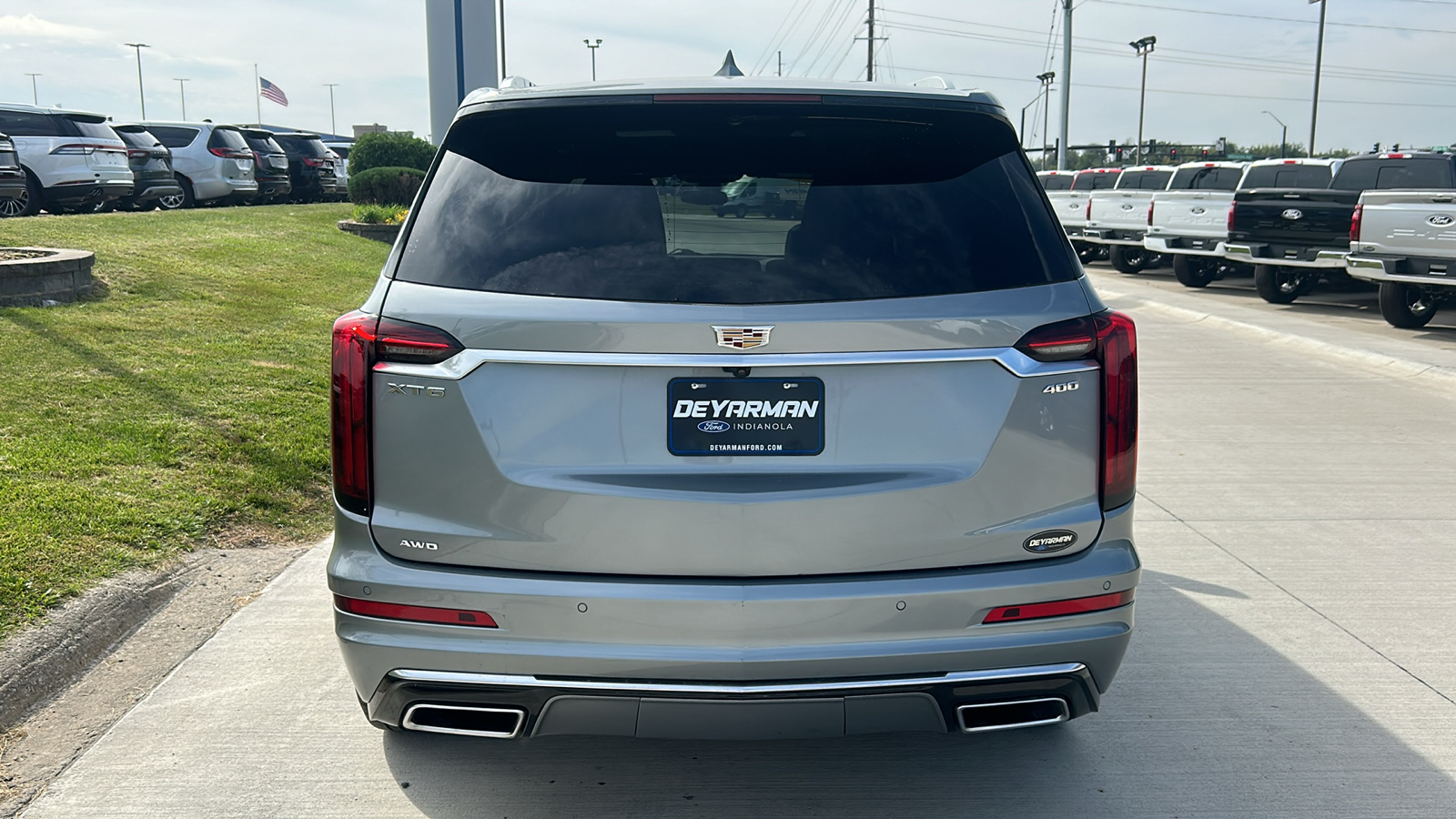 2023 Cadillac XT6 Premium Luxury 4