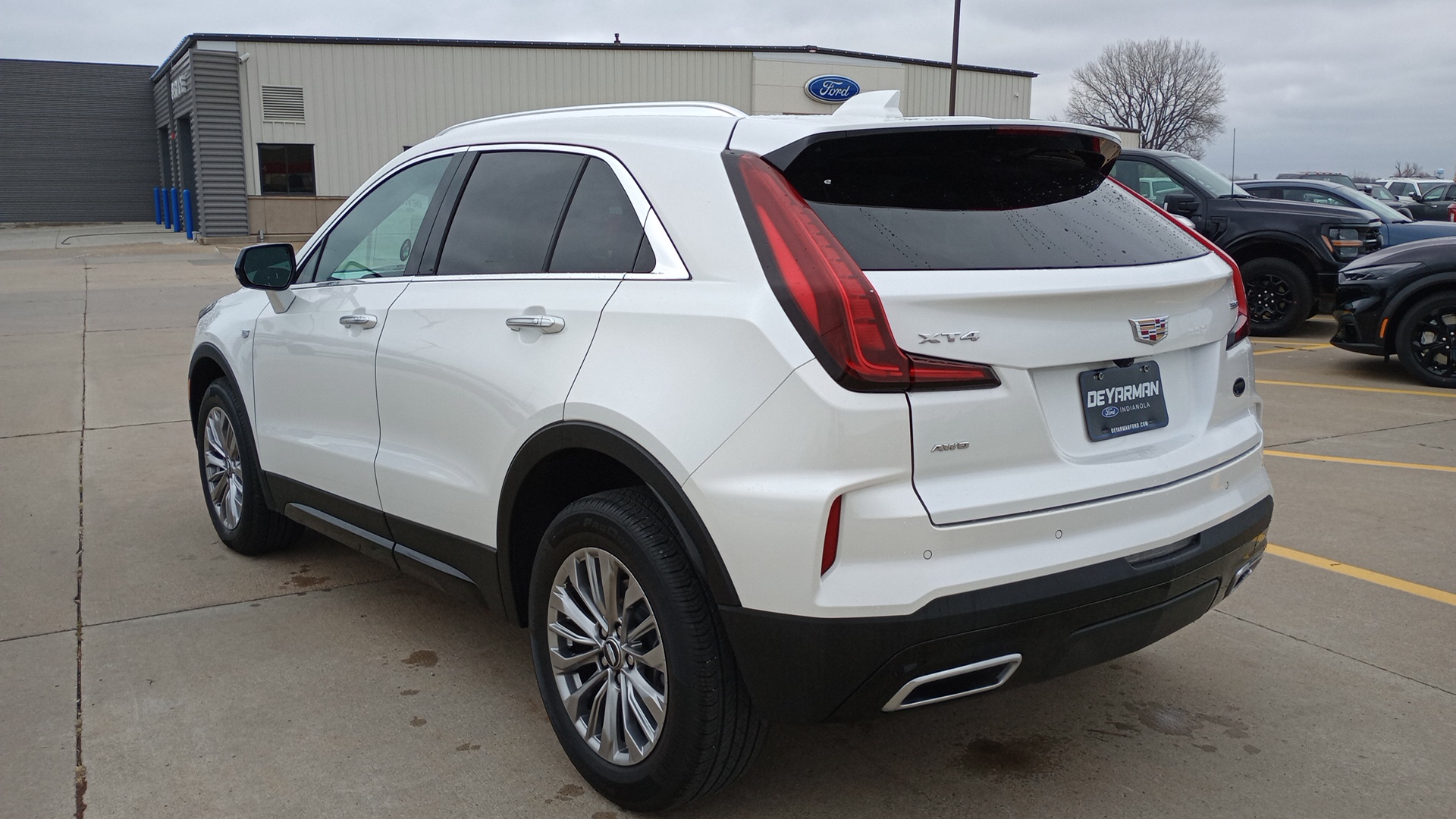 2024 Cadillac XT4 Premium Luxury 5