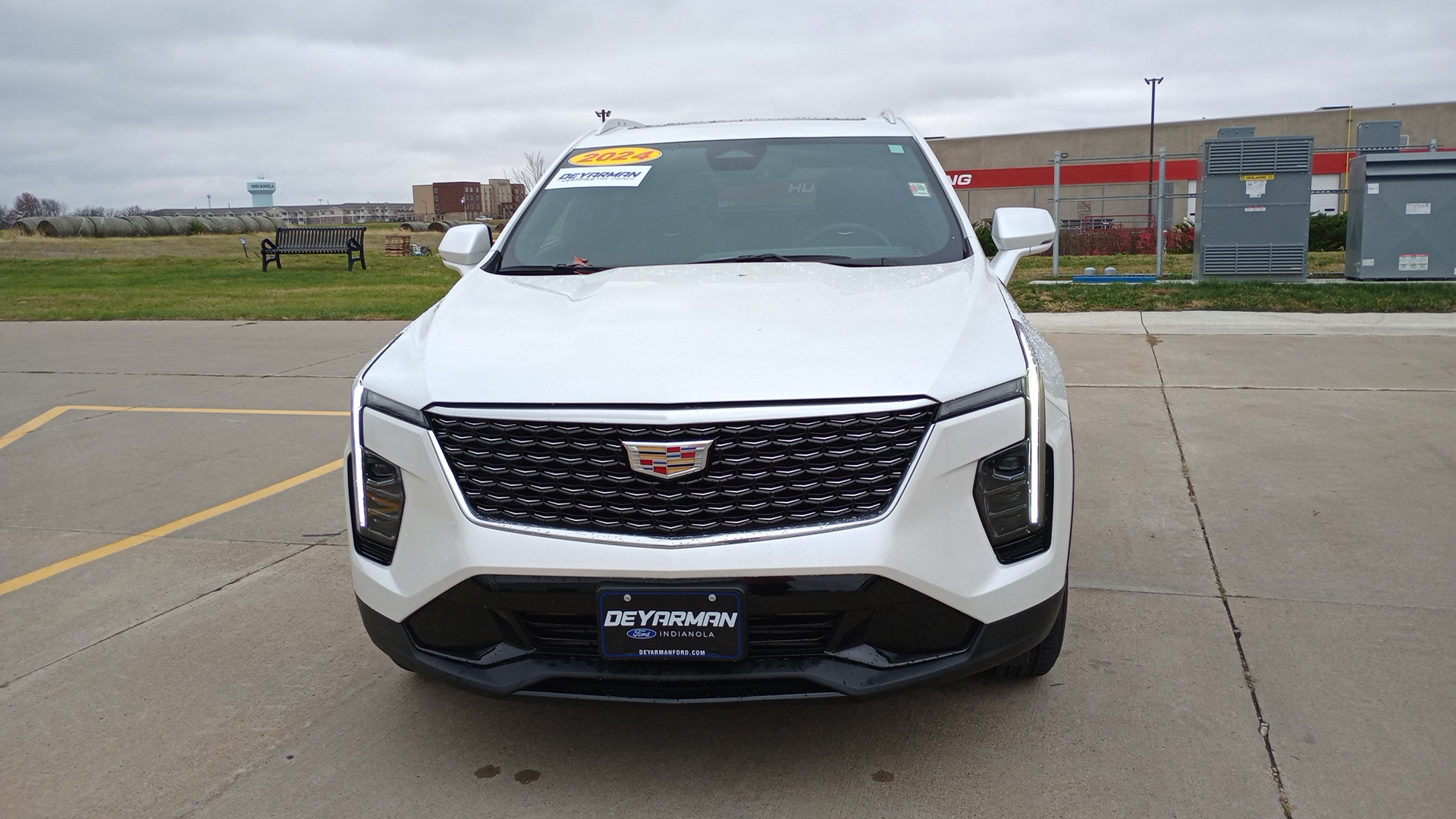 2024 Cadillac XT4 Premium Luxury 8