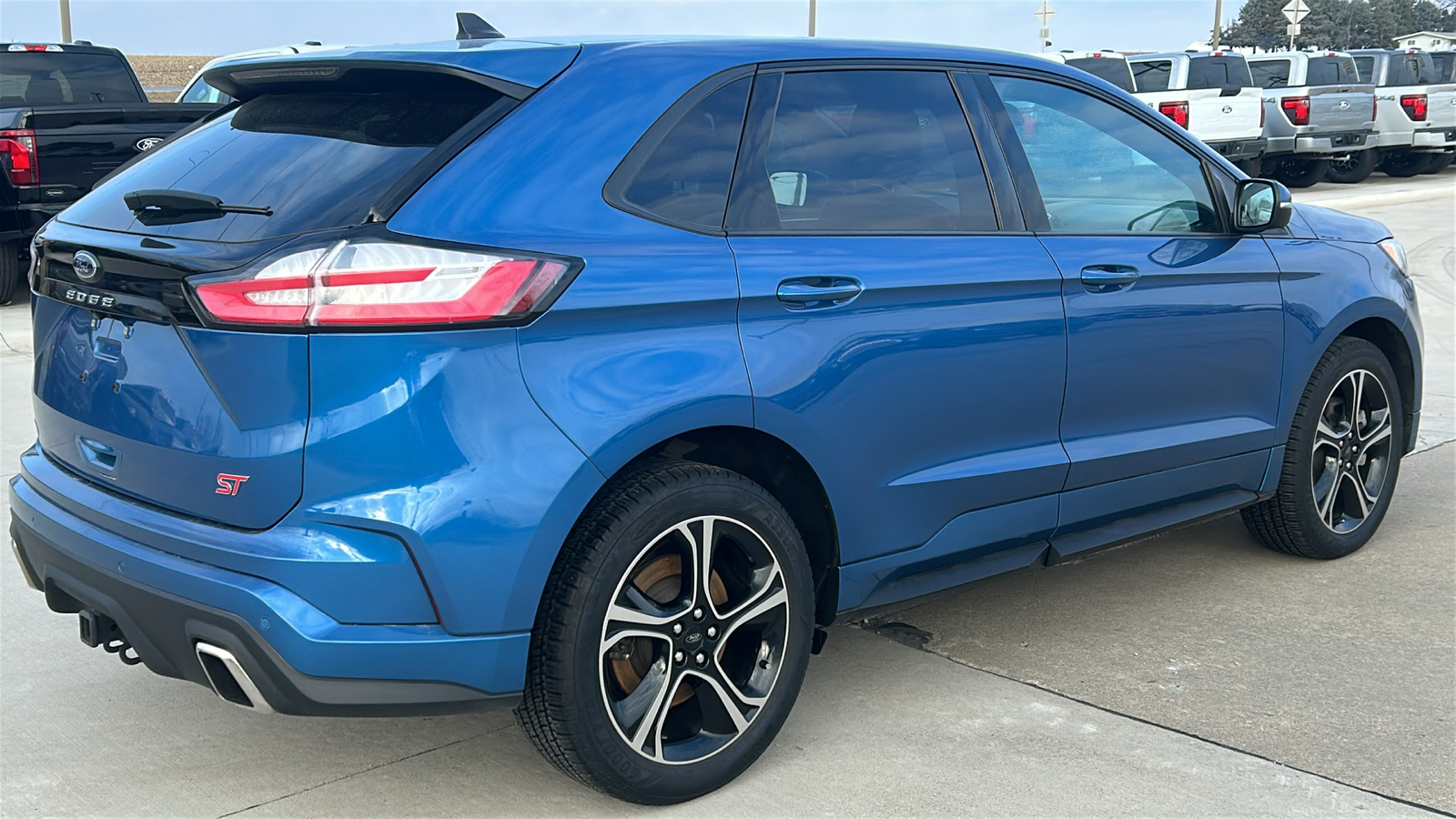 2021 Ford Edge ST 3