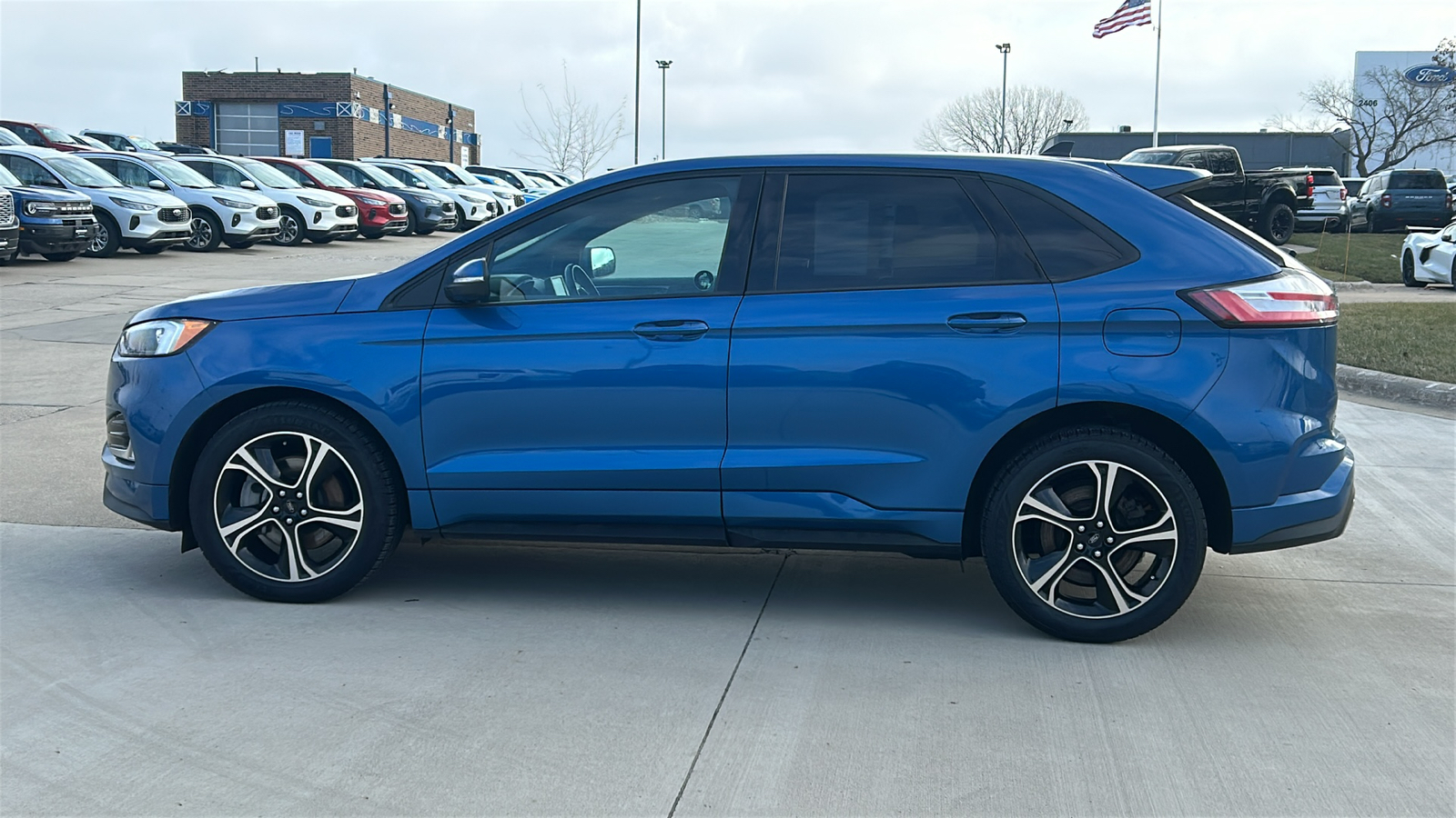 2021 Ford Edge ST 6