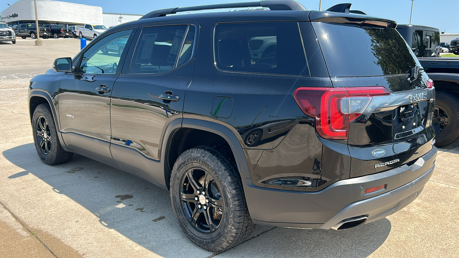 2021 GMC Acadia AT4 6