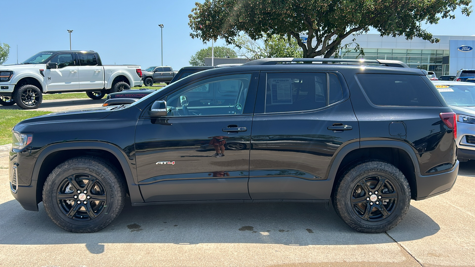 2021 GMC Acadia AT4 7