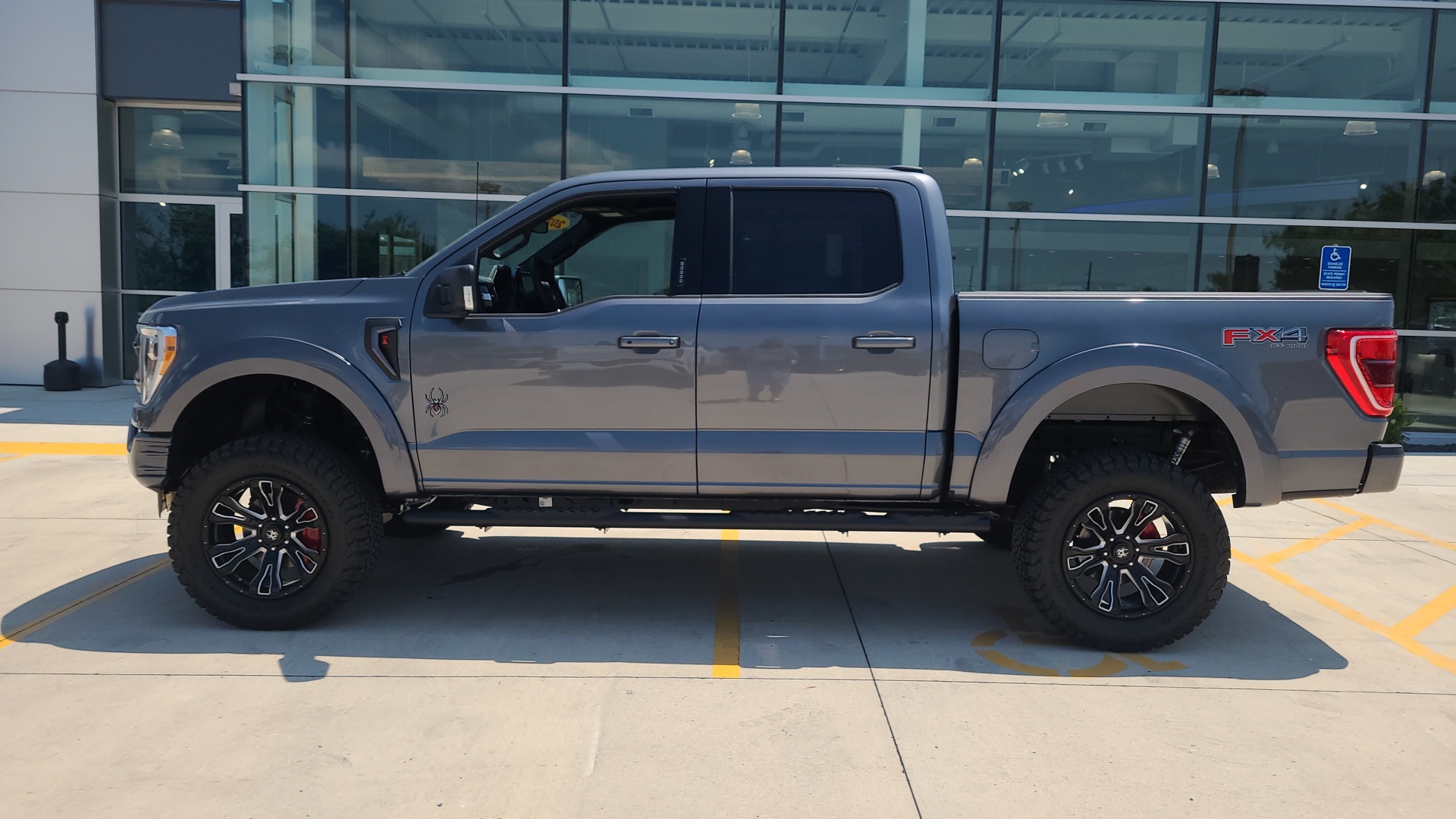 2023 Ford F-150 XLT 6