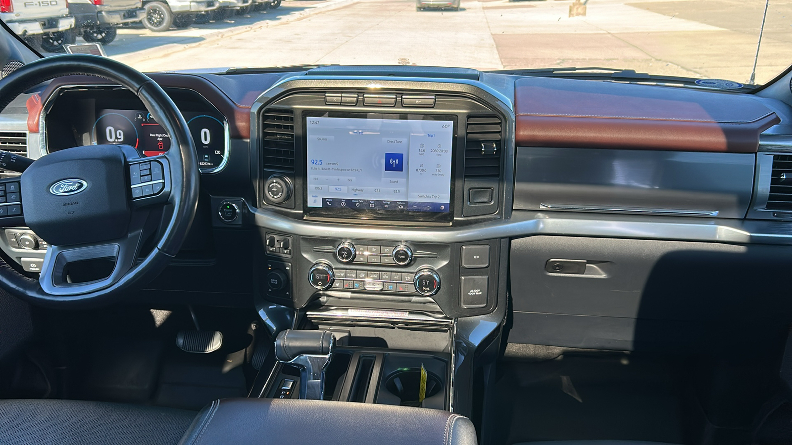 2021 Ford F-150 Lariat 29