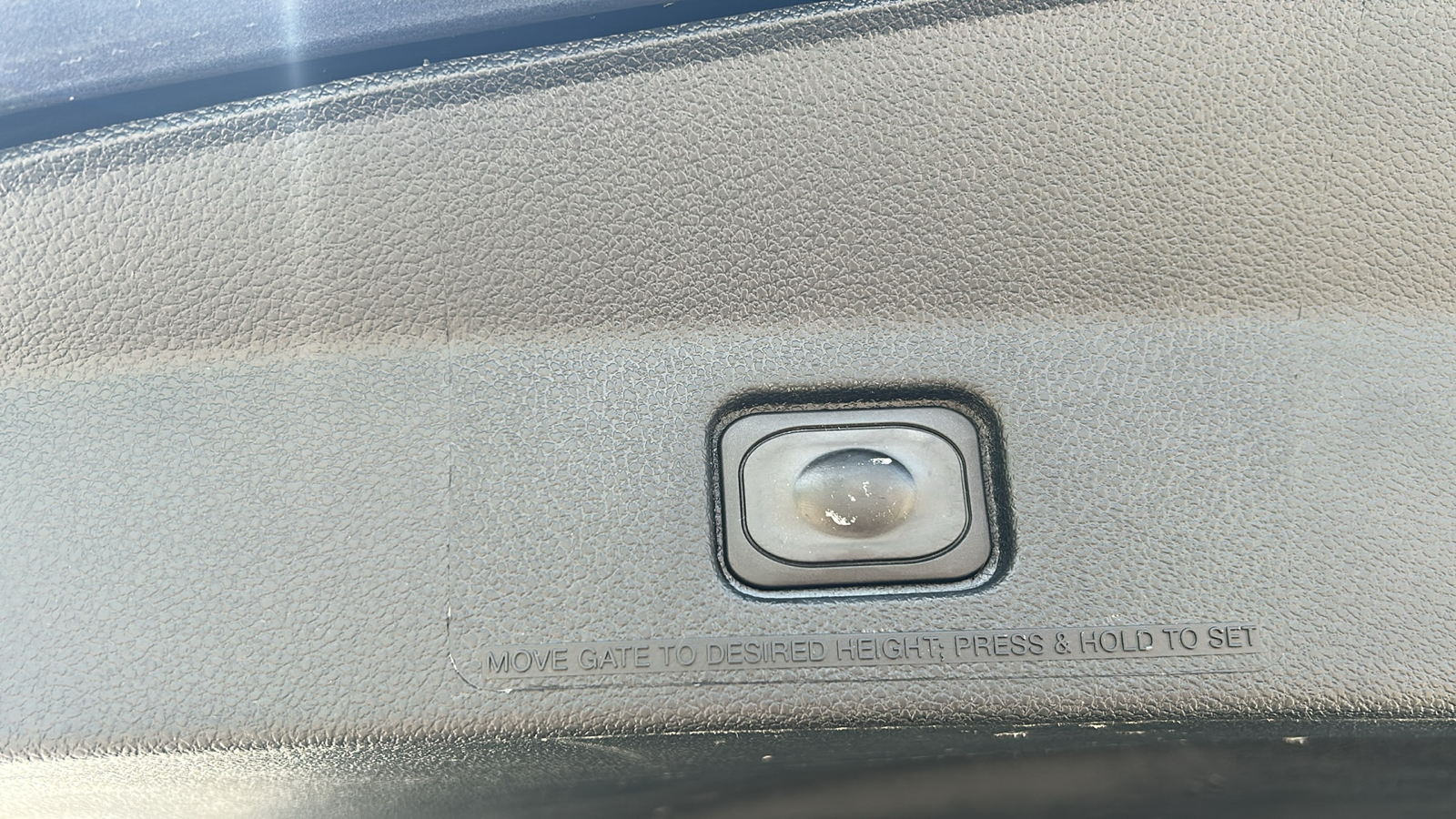 2017 Ford Explorer Platinum 17