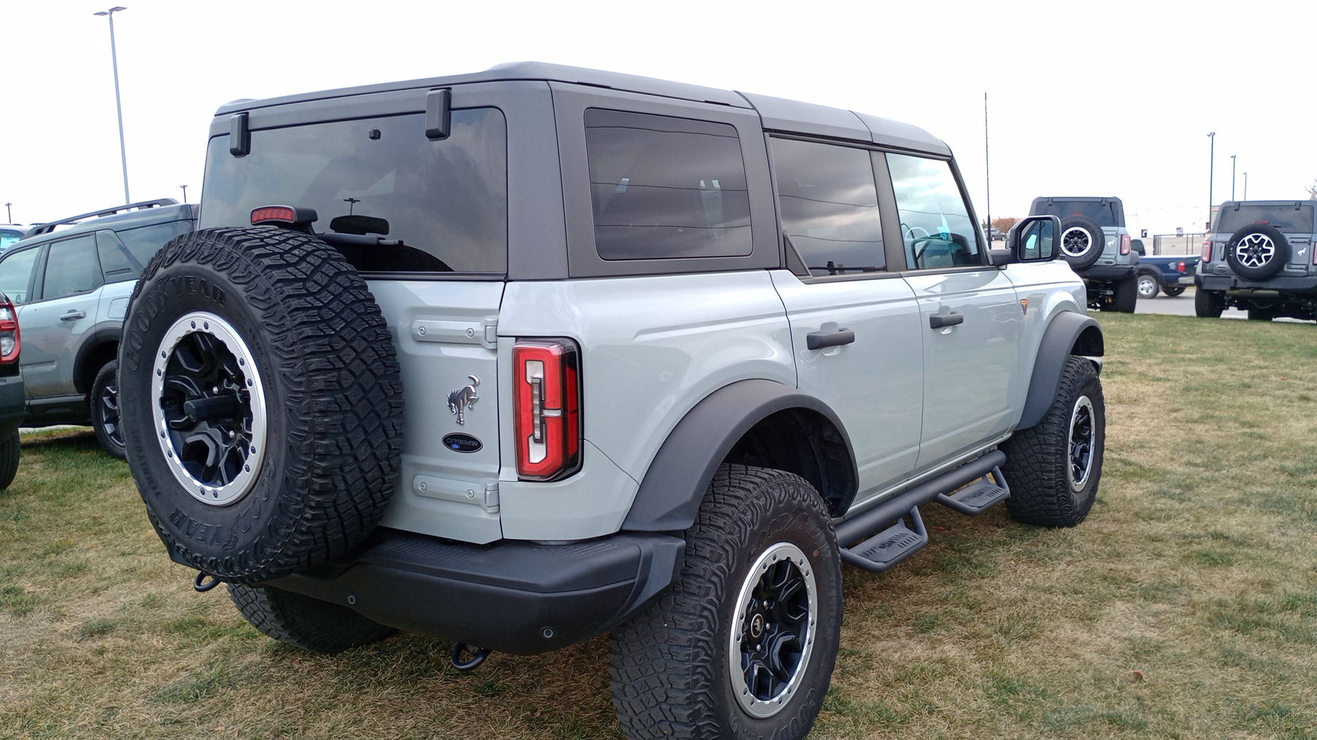 2023 Ford Bronco Badlands 3