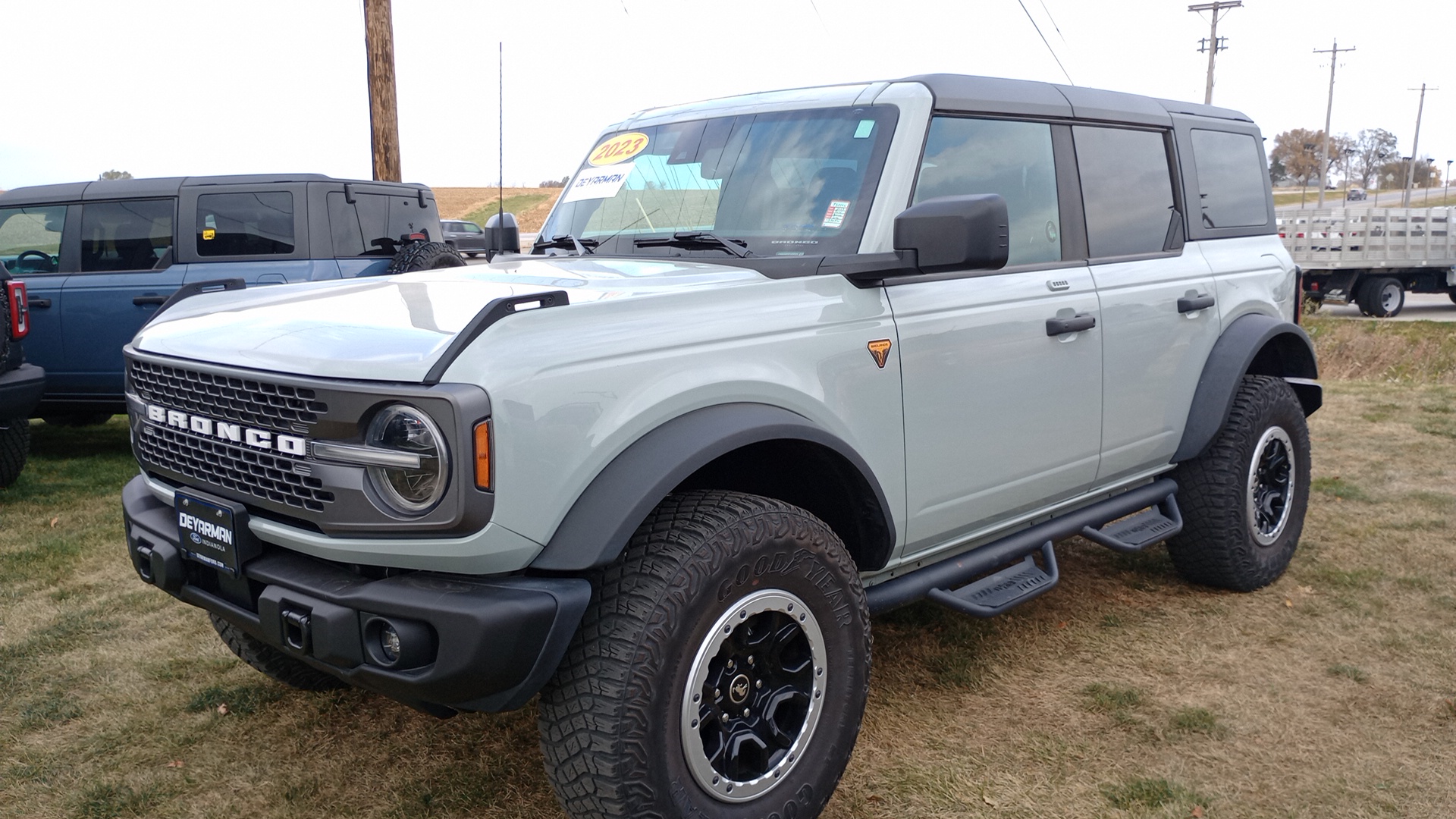 2023 Ford Bronco Badlands 7