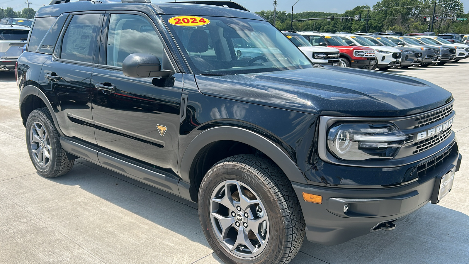 2024 Ford Bronco Sport Badlands 1