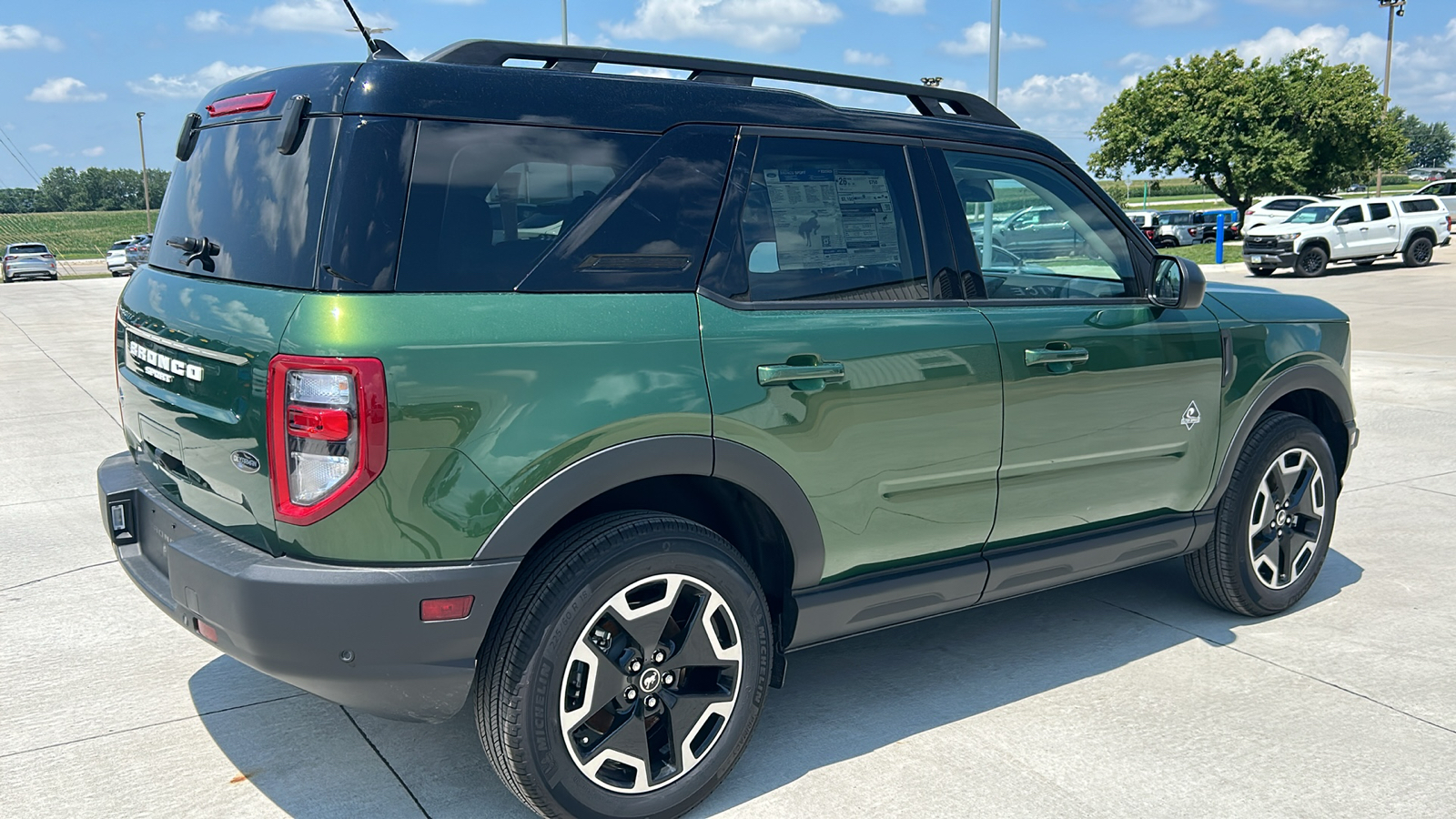 2024 Ford Bronco Sport Outer Banks 3