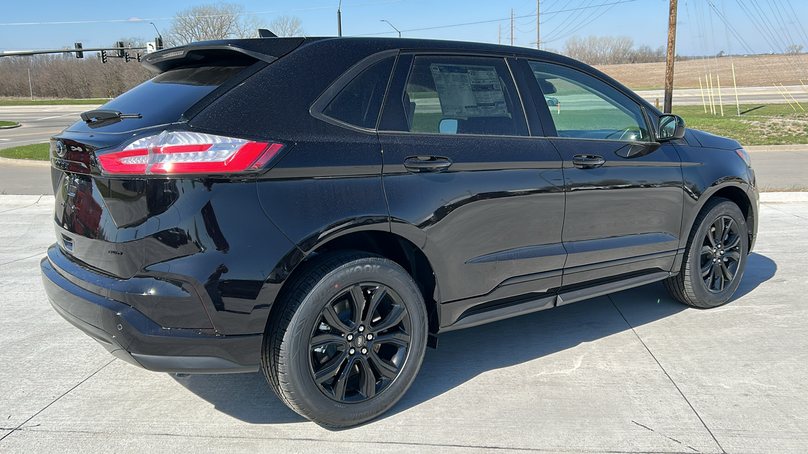 2024 Ford Edge SE 3