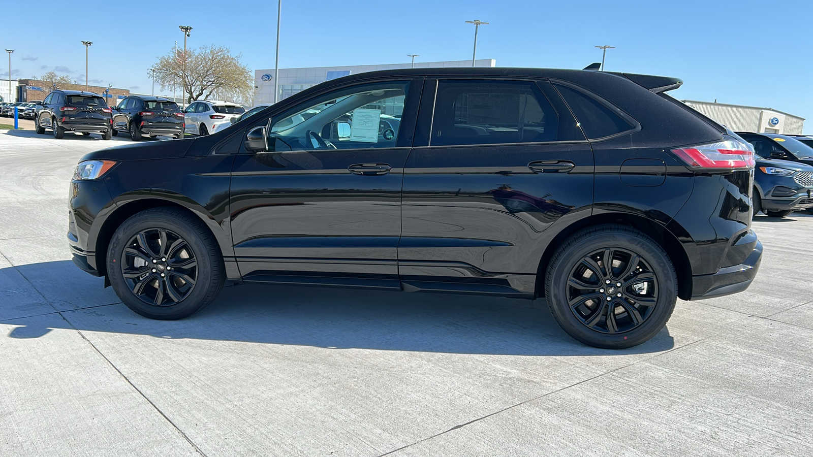 2024 Ford Edge SE 6