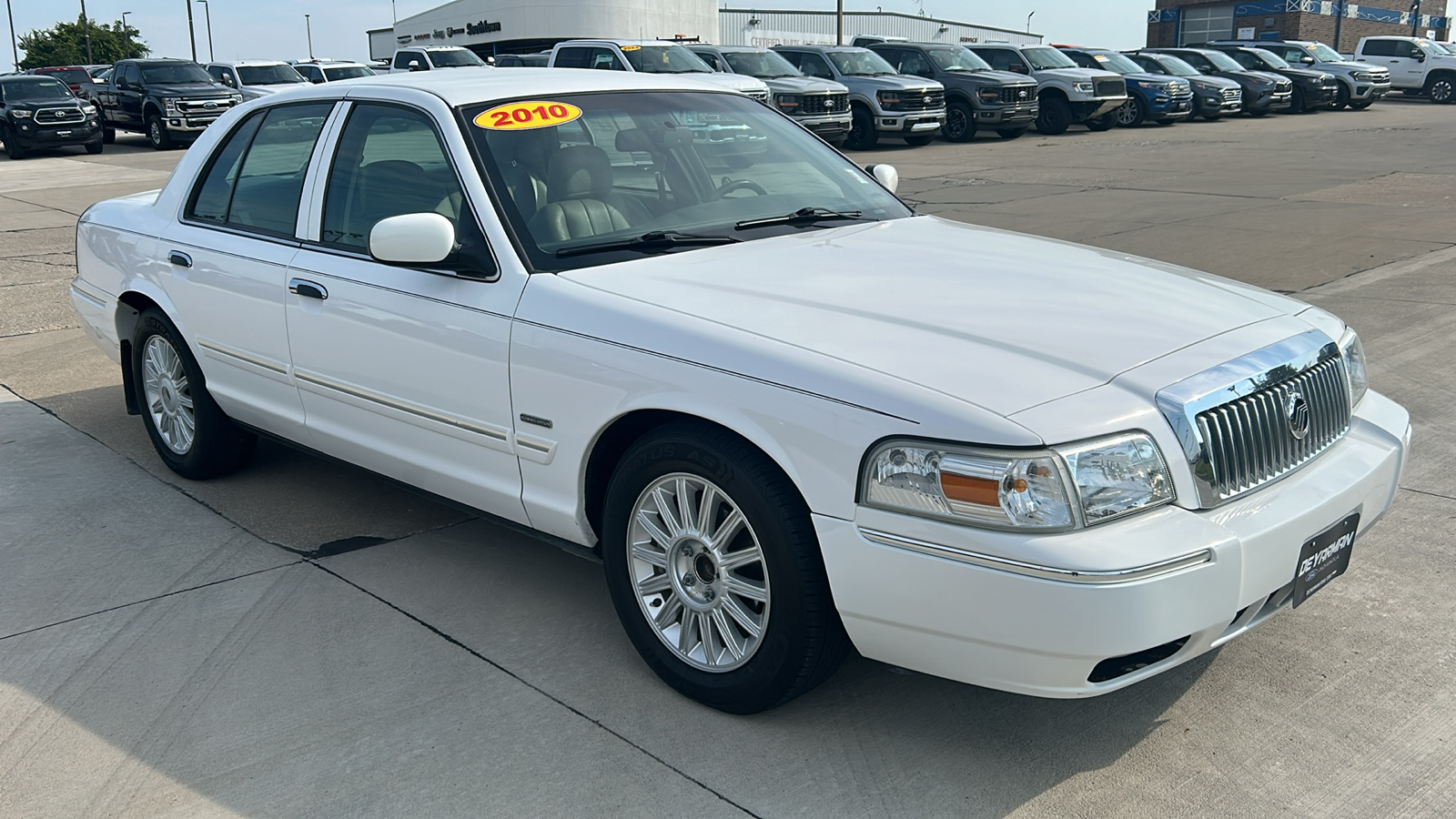 2010 Mercury Grand Marquis LS 1