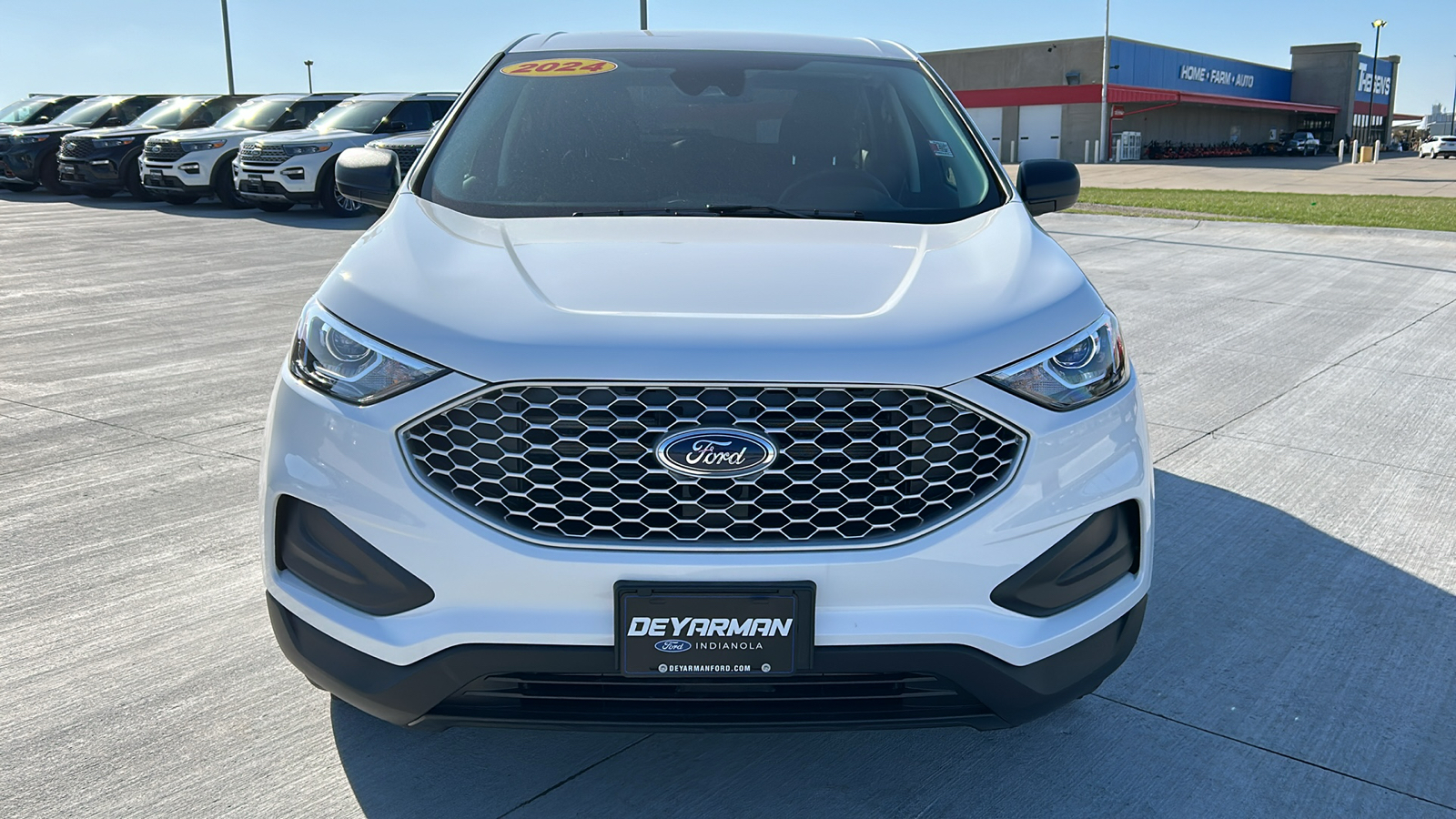 2024 Ford Edge SE 8