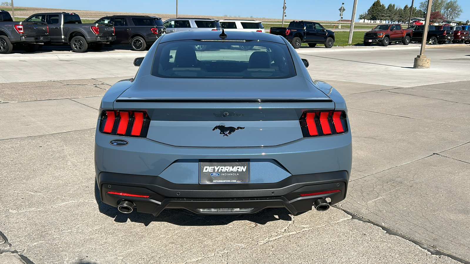 2024 Ford Mustang EcoBoost 4