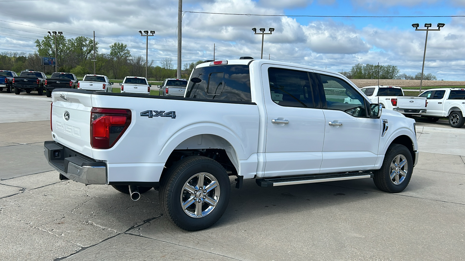 2024 Ford F-150 XLT 3