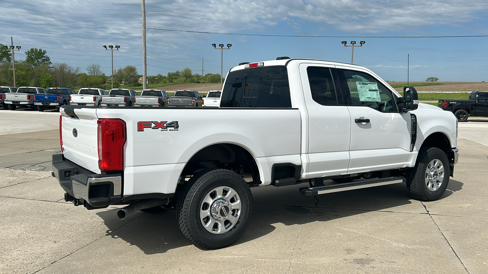 2024 Ford F-350SD  3