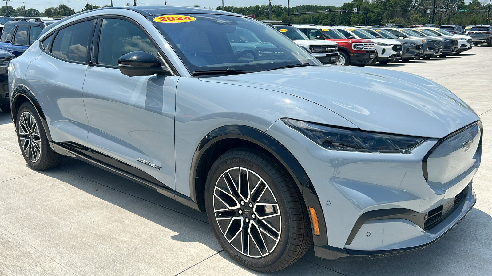 2024 Ford Mustang Mach-E Premium 1