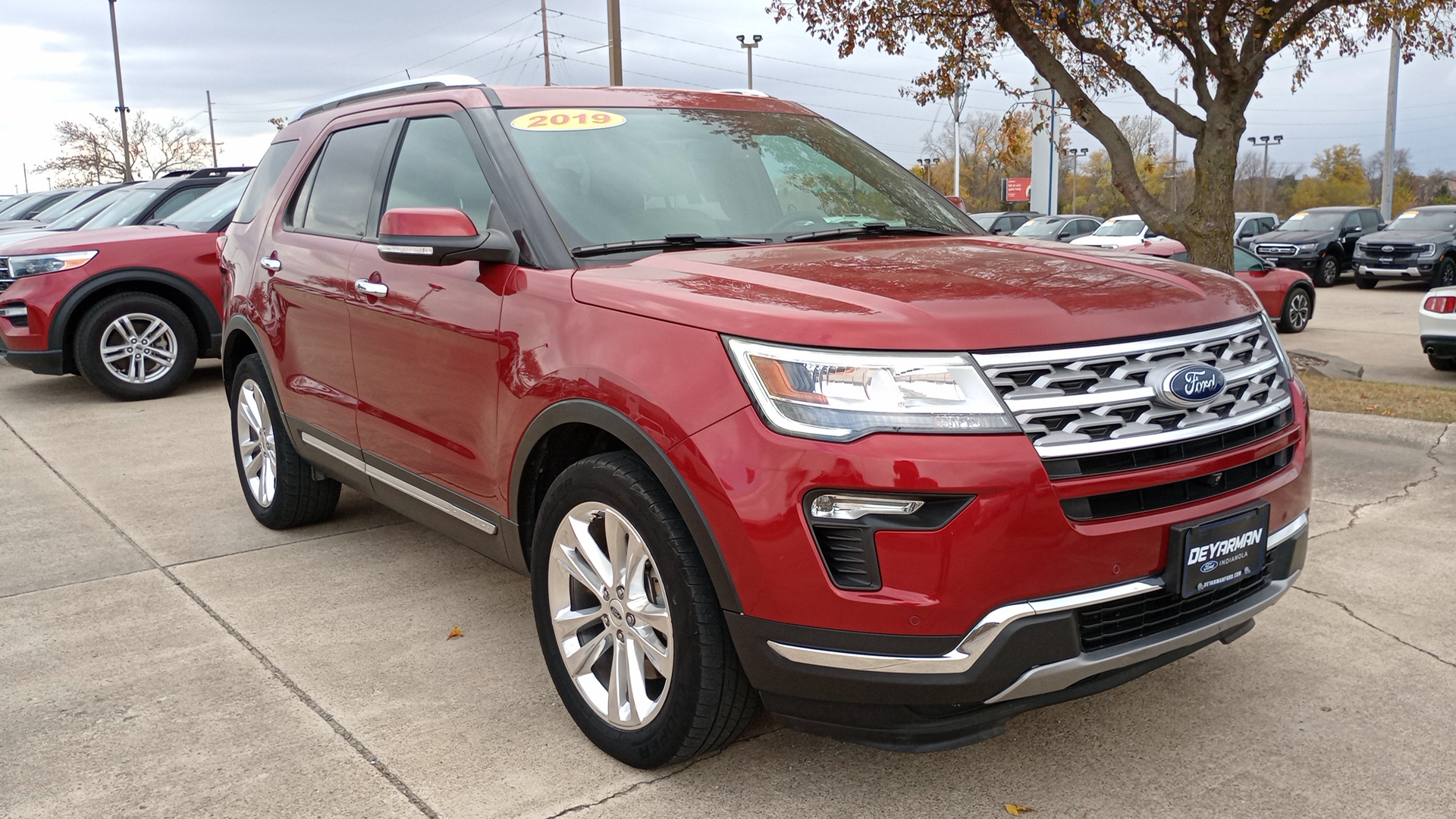 2019 Ford Explorer Limited 1