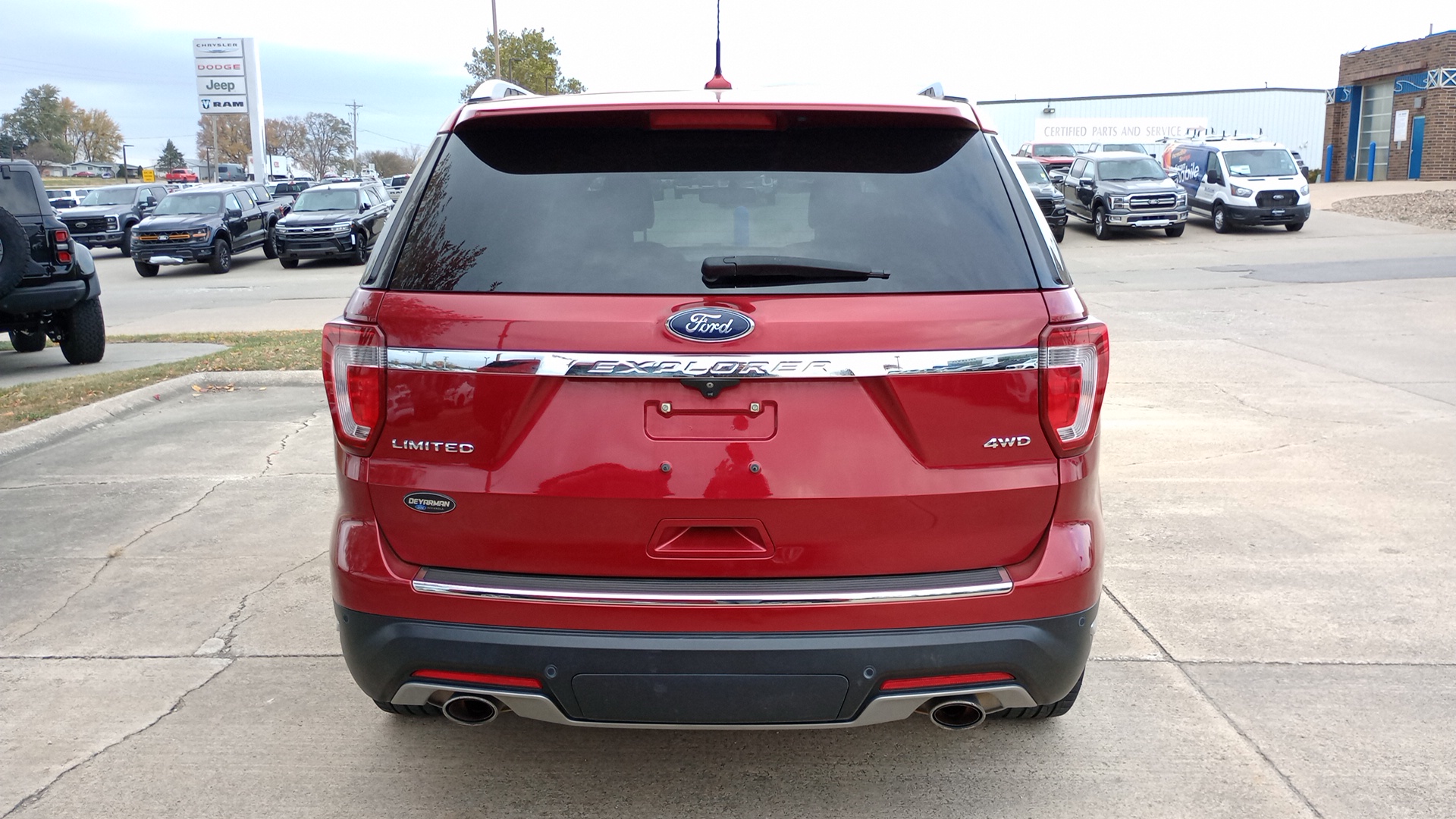 2019 Ford Explorer Limited 4