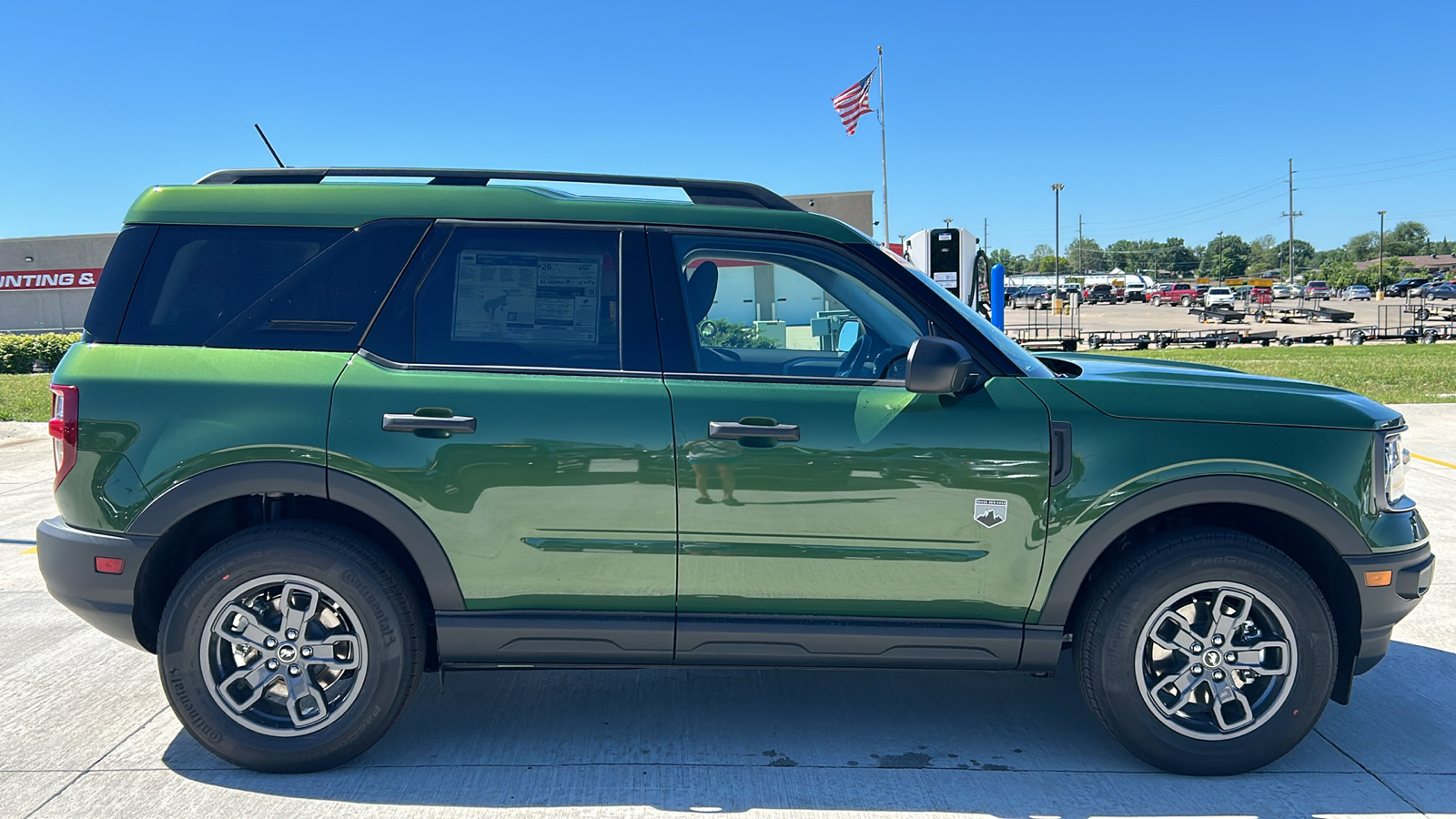 2024 Ford Bronco Sport Outer Banks 2