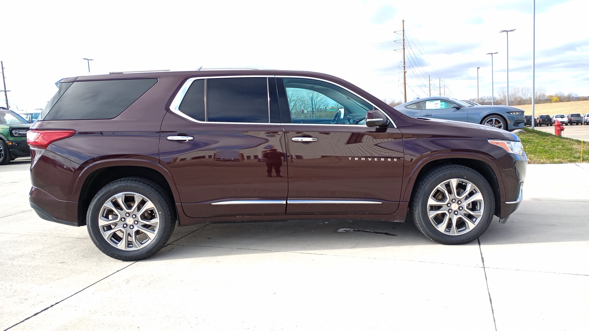 2018 Chevrolet Traverse Premier 2