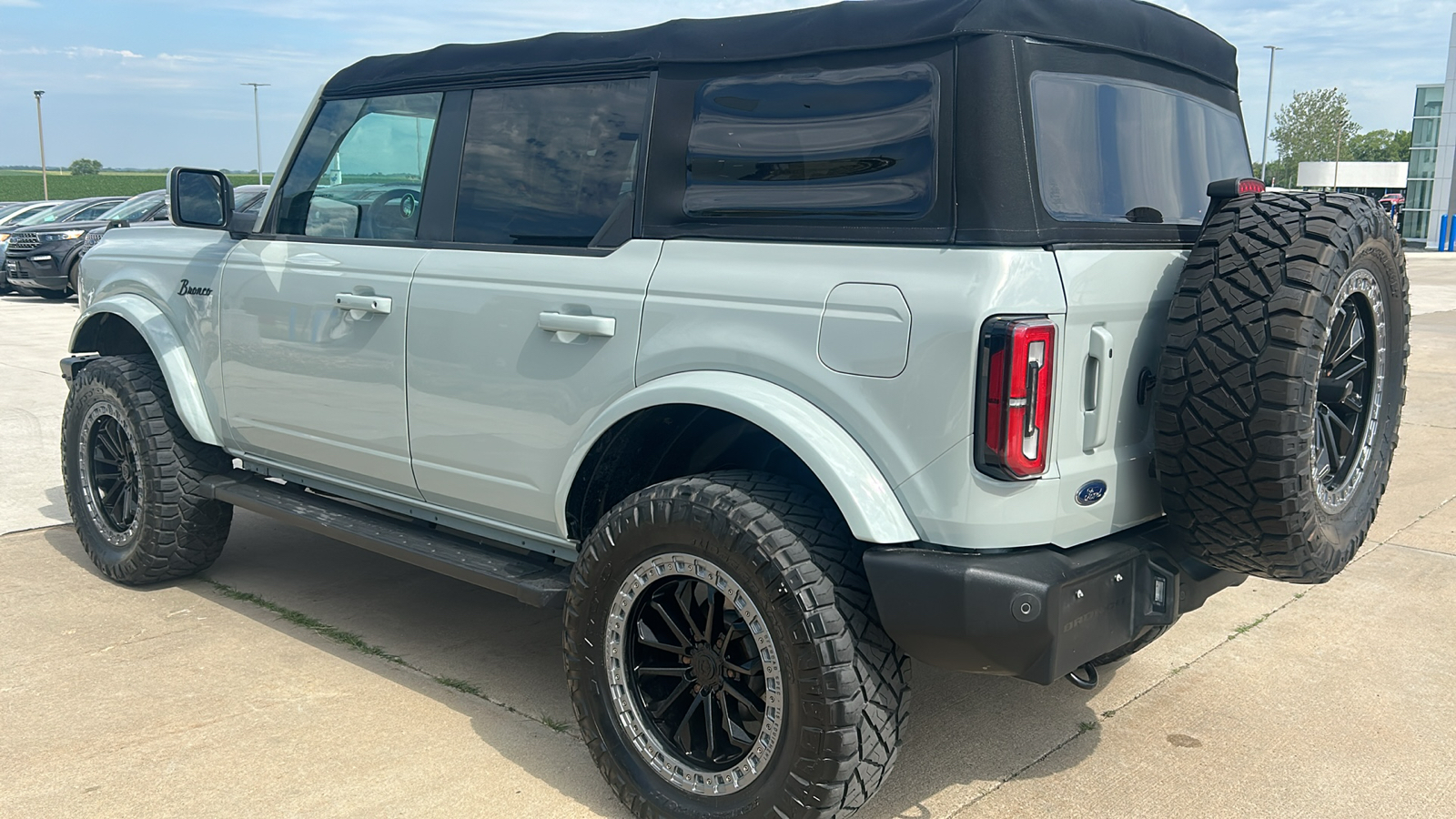 2022 Ford Bronco Outer Banks 5