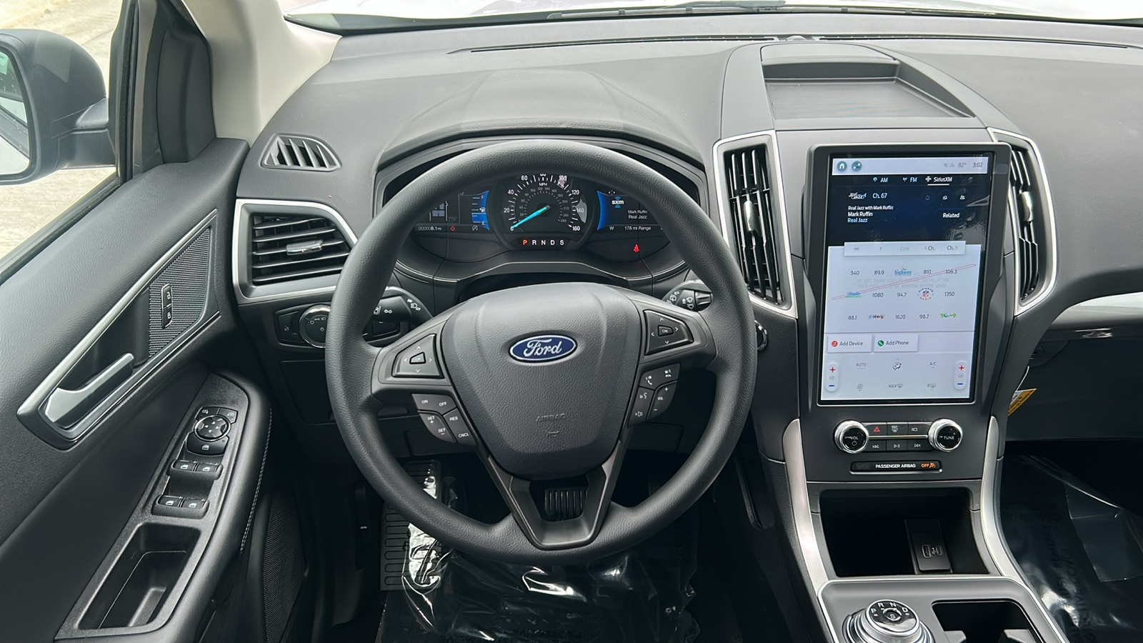 2024 Ford Edge SE 17