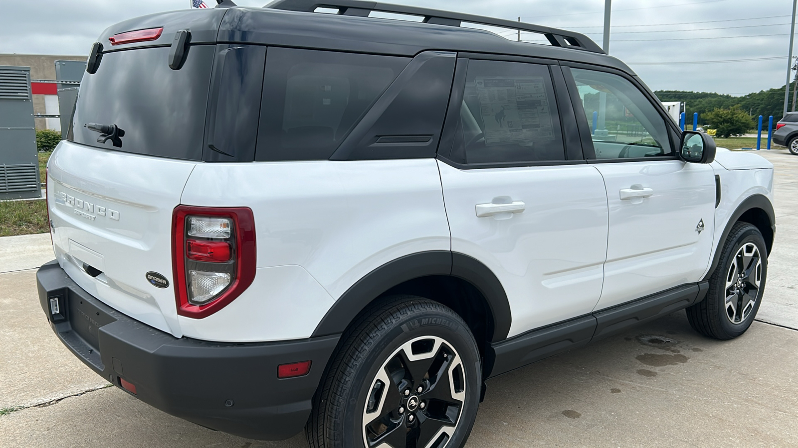 2024 Ford Bronco Sport Outer Banks 3