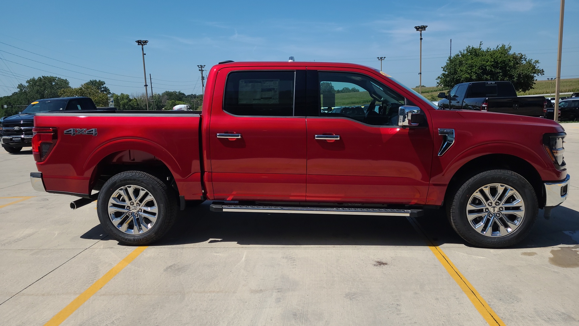 2024 Ford F-150 XLT 2