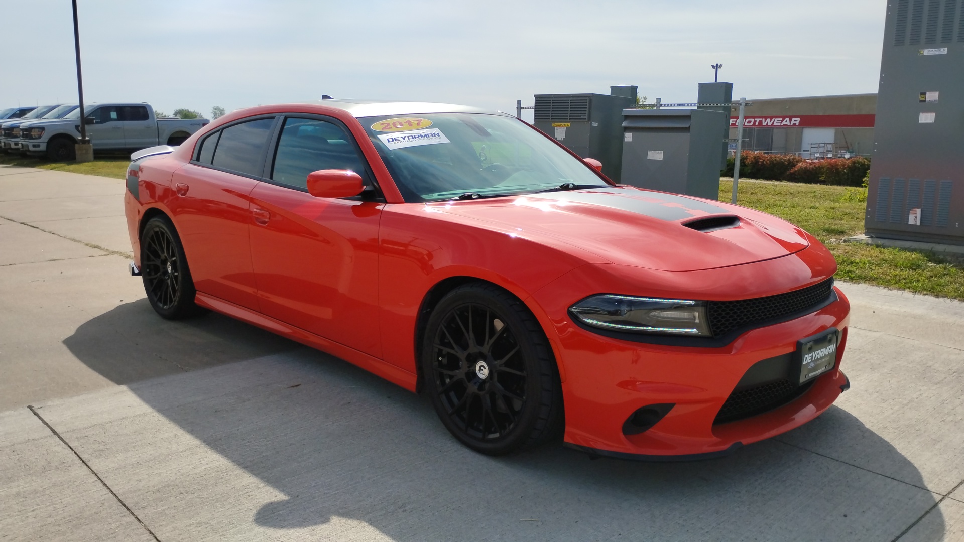 2017 Dodge Charger R/T 392 1