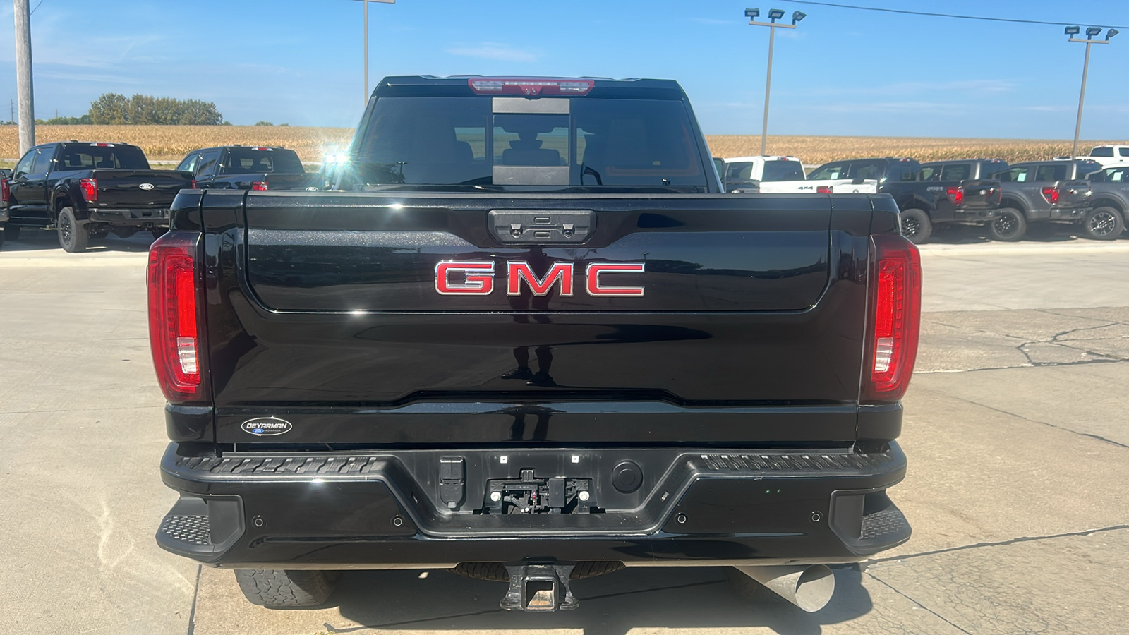 2023 GMC Sierra 2500HD Denali 4