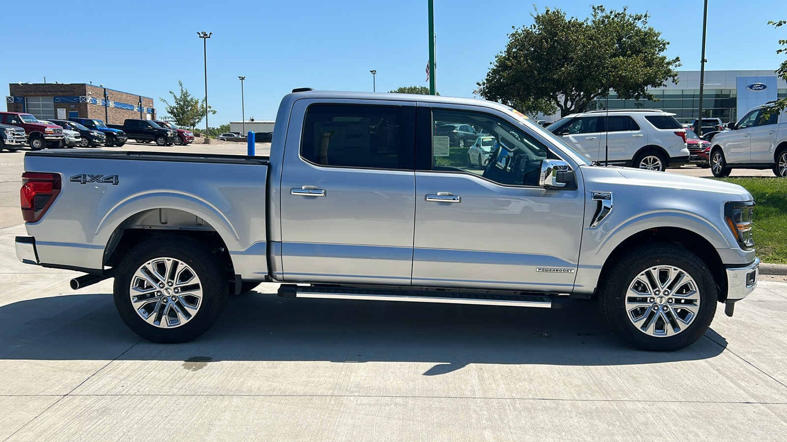 2024 Ford F-150 XLT 2