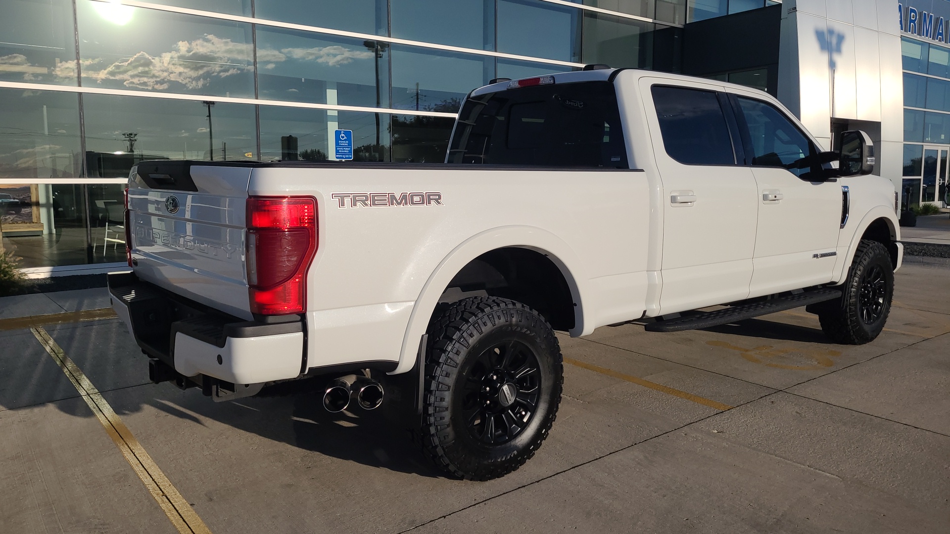 2022 Ford F-250SD Lariat 3