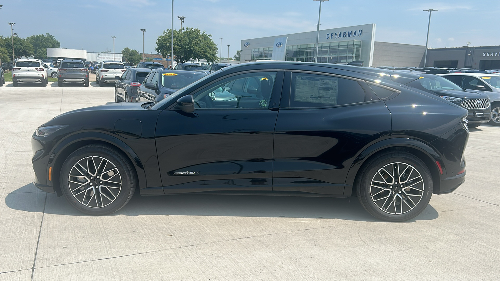 2024 Ford Mustang Mach-E Premium 6