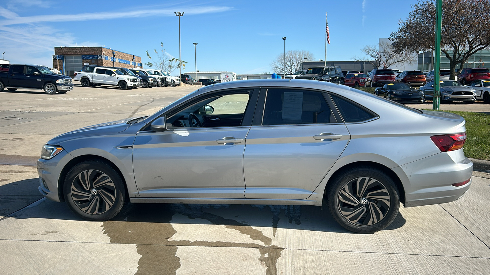 2019 Volkswagen Jetta SEL Premium 6